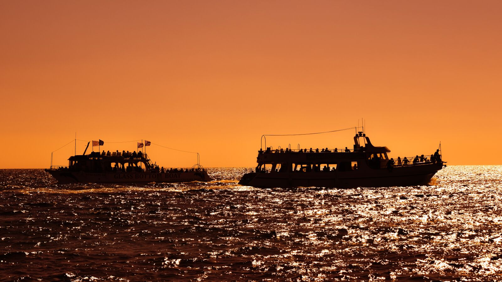 Nikon D3300 sample photo. Sunset, boats, sea photography