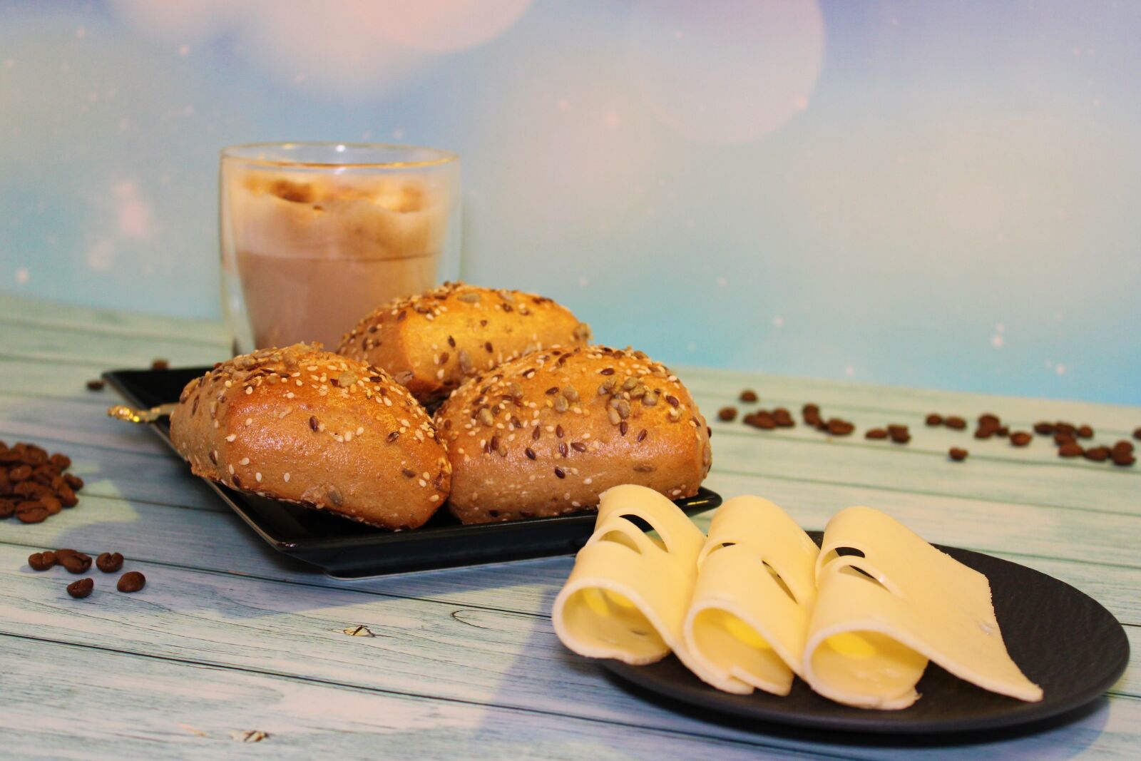 Canon EOS 2000D (EOS Rebel T7 / EOS Kiss X90 / EOS 1500D) sample photo. Coffee, roll, breakfast photography