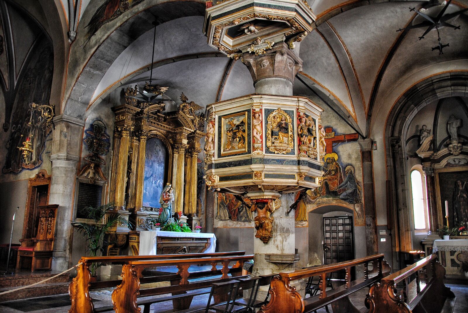Nikon D3000 sample photo. Church, religion, faith photography