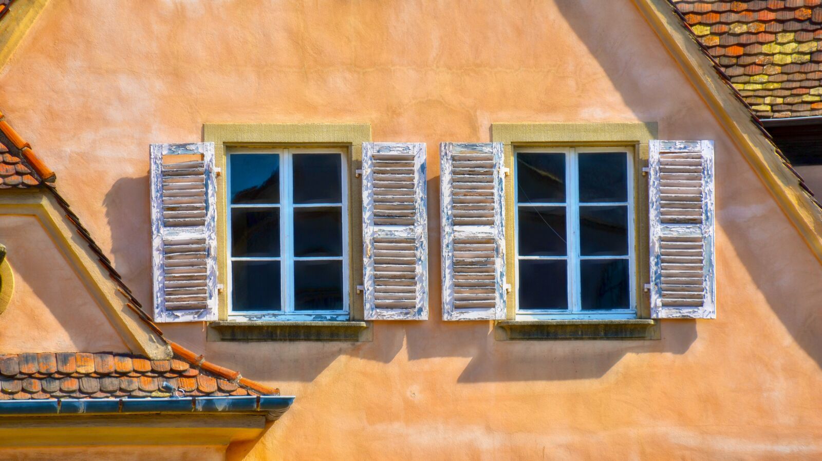 Nikon D7000 sample photo. House, window, architecture photography