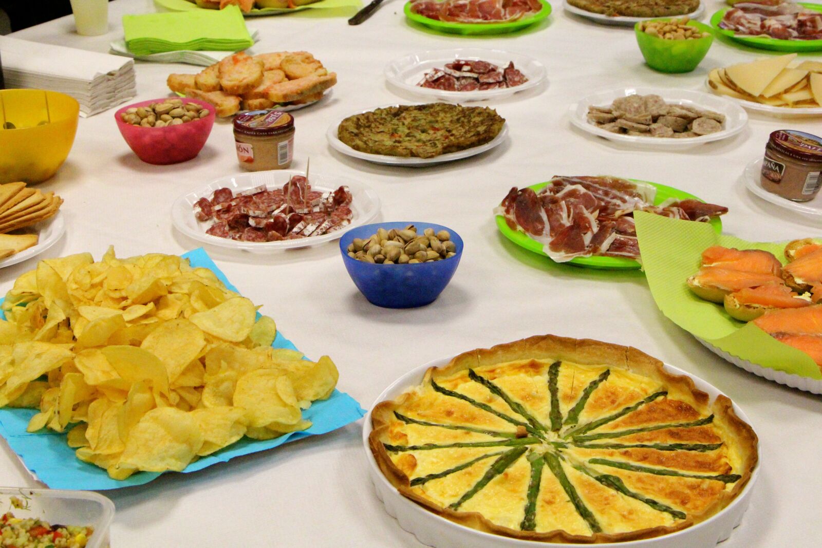 Canon EOS 650D (EOS Rebel T4i / EOS Kiss X6i) sample photo. Celebration, food, meal photography