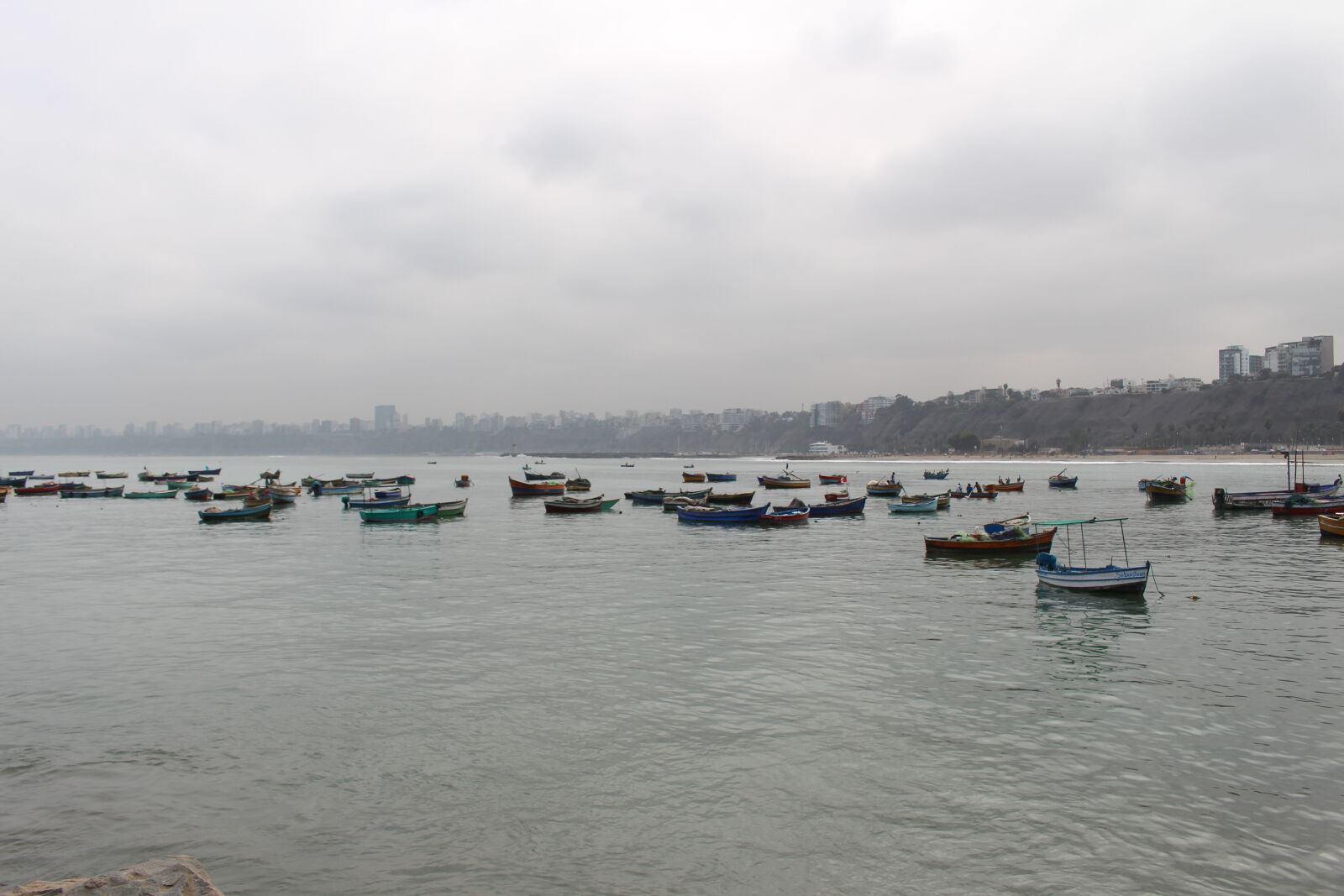 Canon EOS 700D (EOS Rebel T5i / EOS Kiss X7i) sample photo. Chorrillos, peru, lime photography