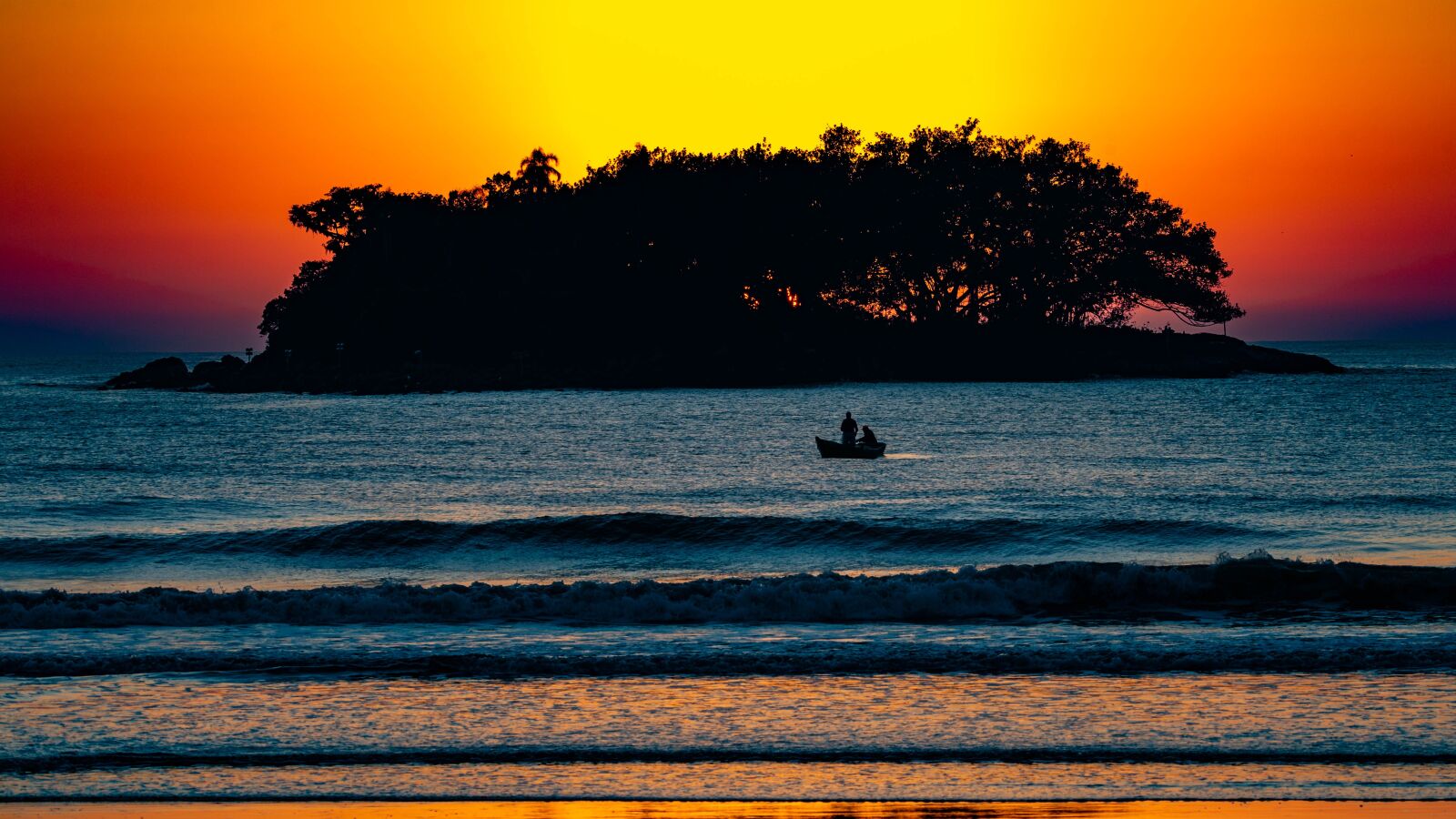 Nikon D610 sample photo. Island, dawn, sea photography