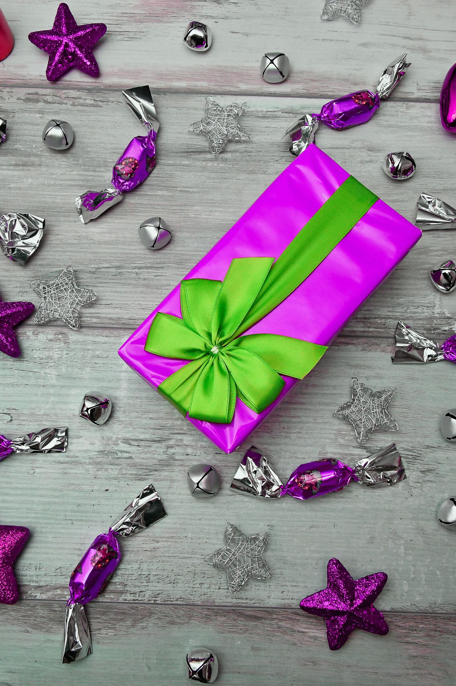 Nikon D3200 sample photo. Silver, christmas, salon sugar photography