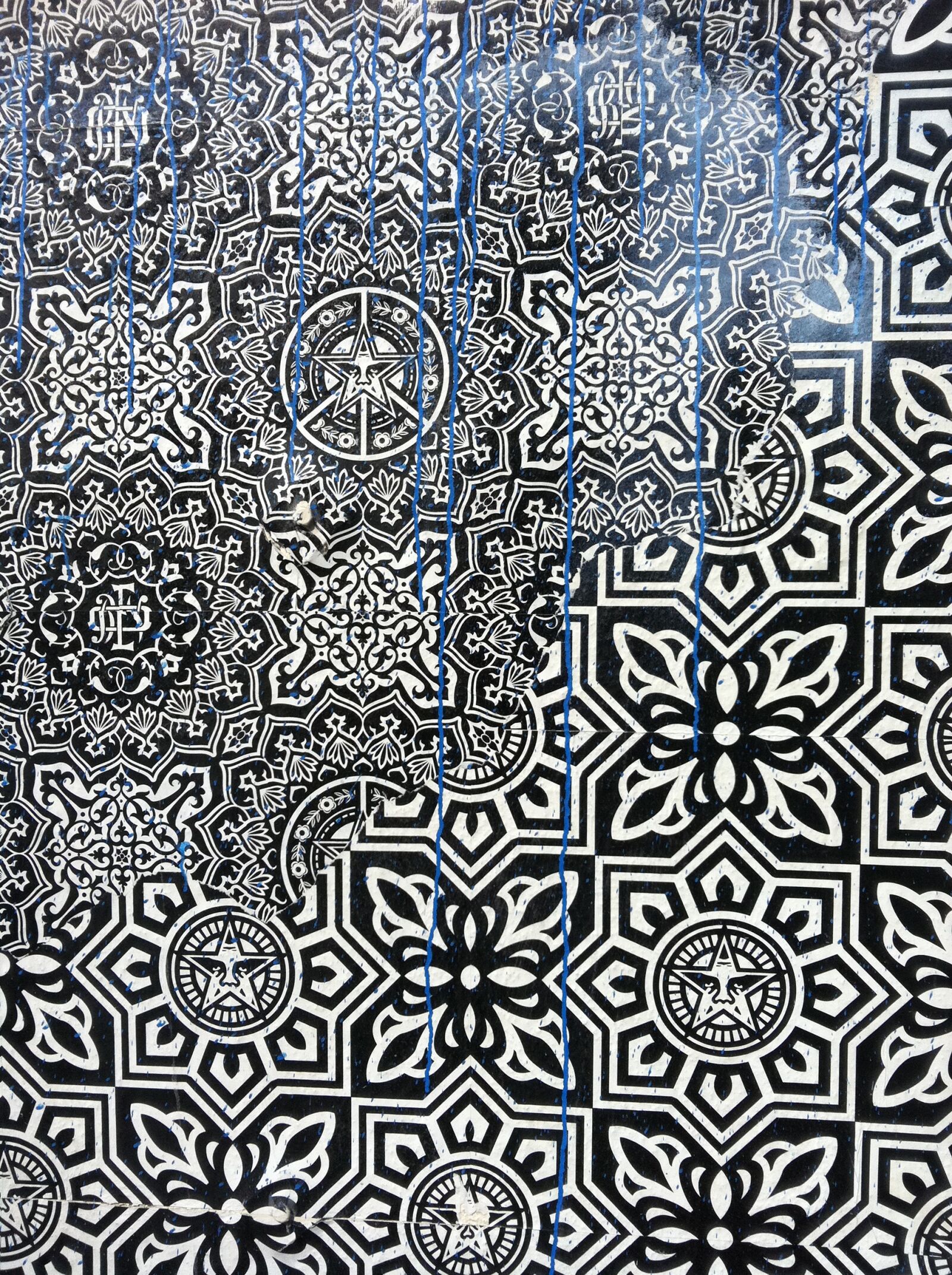 Apple iPhone 4 sample photo. Graffiti, obey, propaganda, pattern photography
