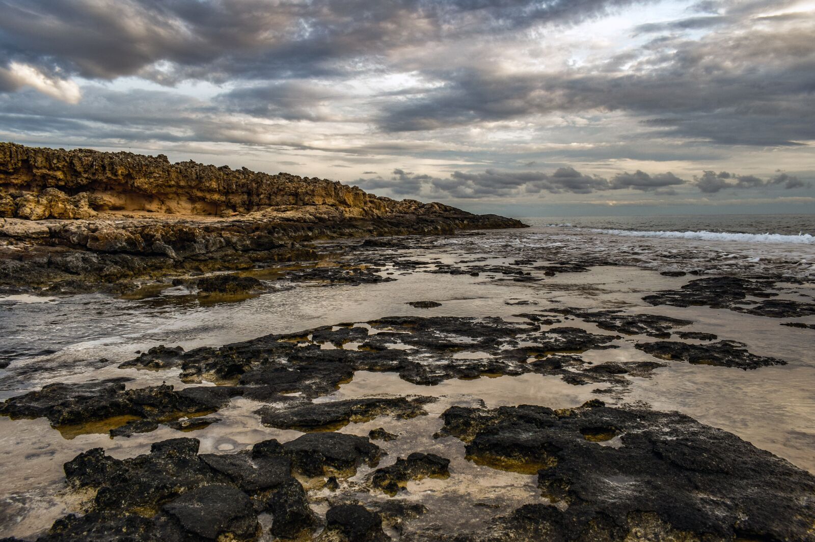 Nikon D3300 sample photo. Rocky coast, sea, sky photography