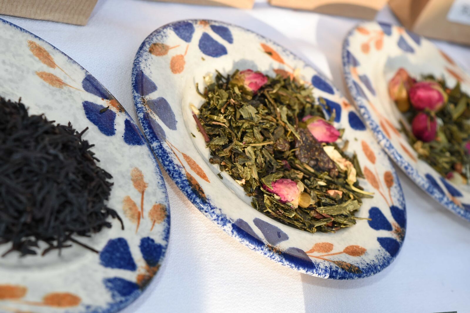 Nikon D5500 sample photo. Dry, spice, tea, herb photography