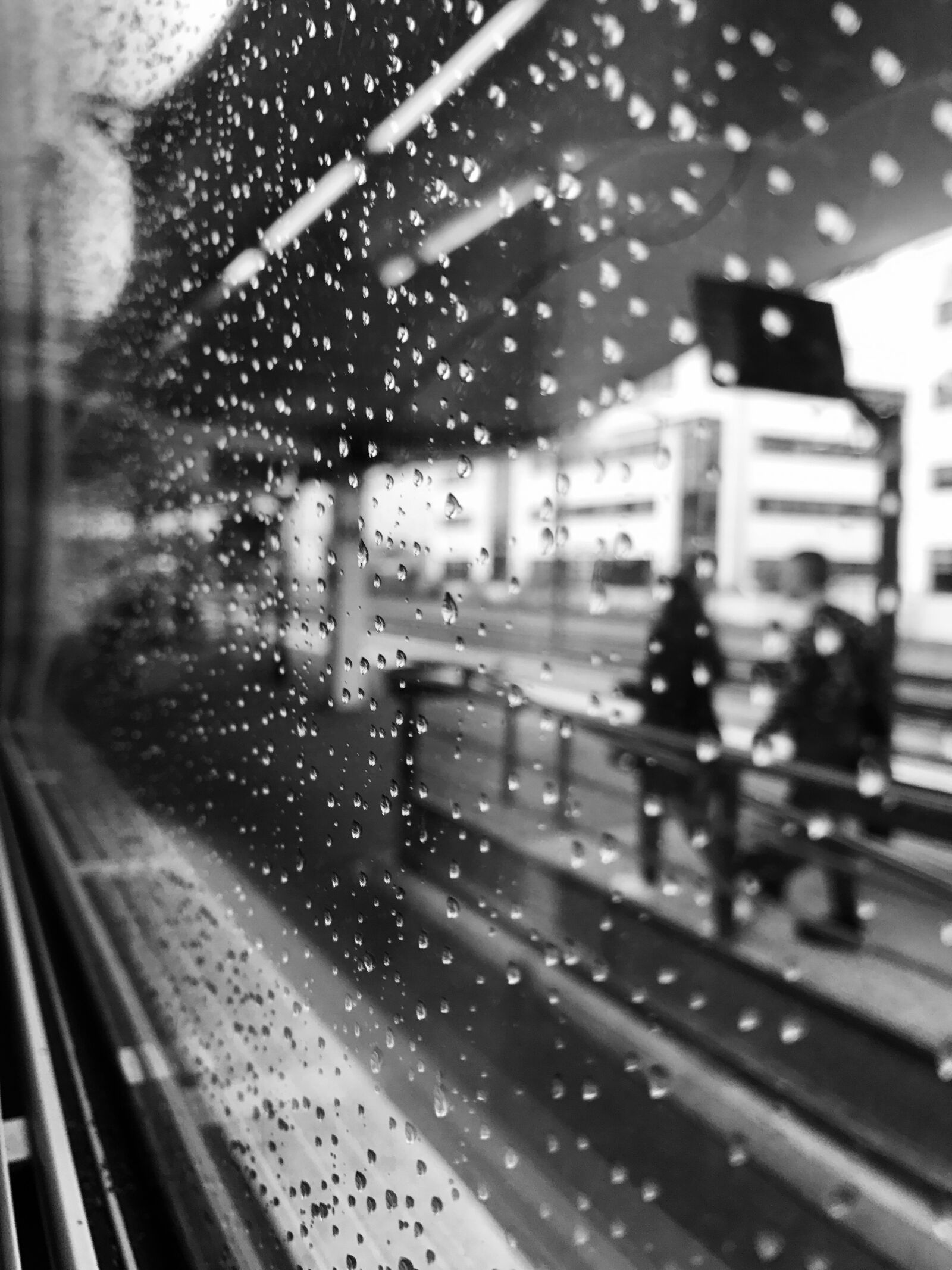 Apple iPhone 7 sample photo. Docks, station, le mans photography