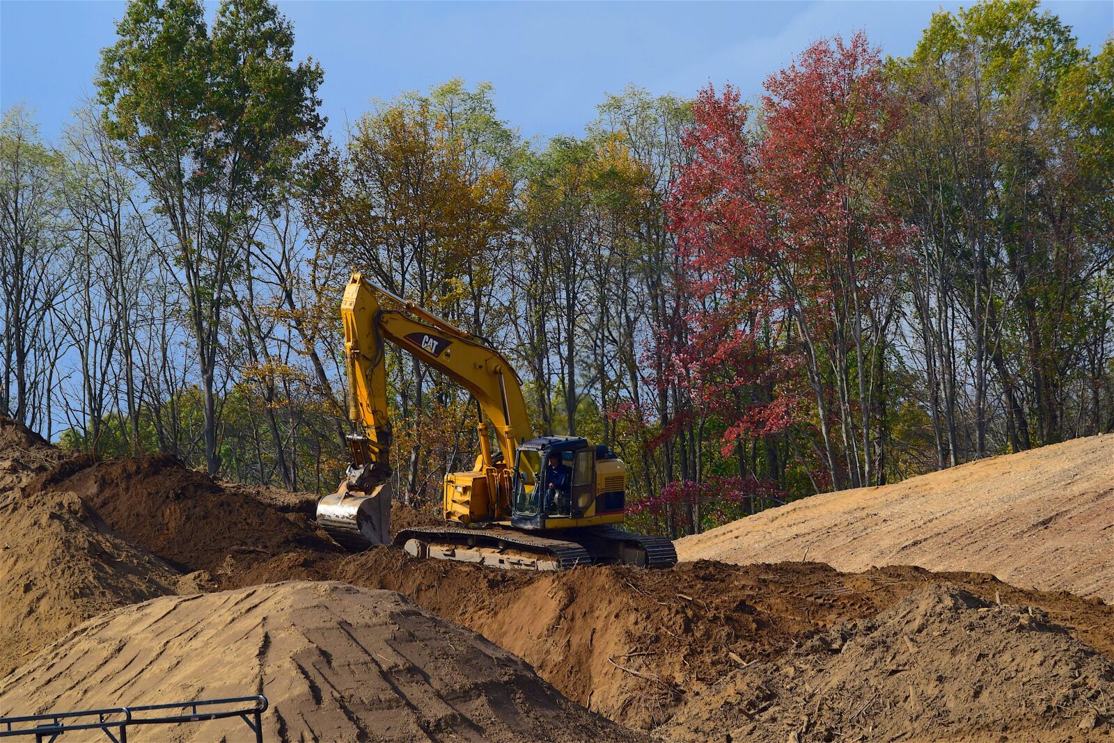Nikon D3300 sample photo. Construction, machine, shovel photography