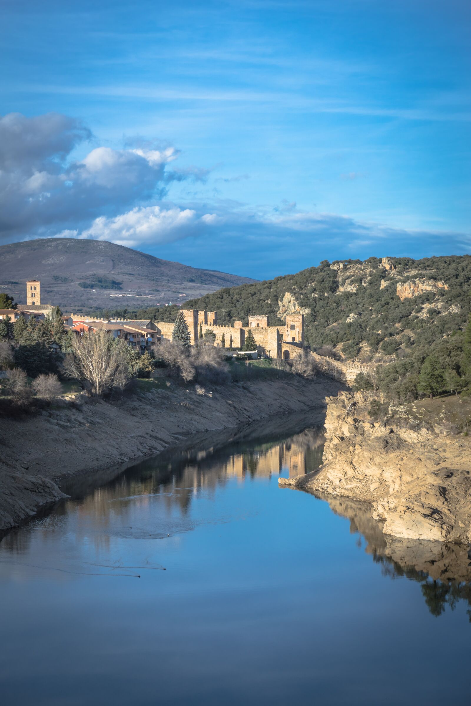 Sony a7R + Sony FE 28-70mm F3.5-5.6 OSS sample photo. River, landscape, nature photography