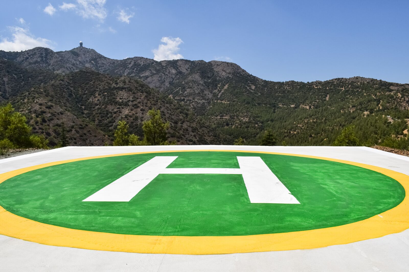 Nikon D3300 sample photo. H, heliport, helipad photography