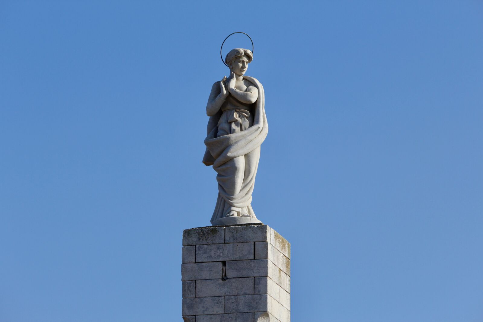 Canon EOS 1200D (EOS Rebel T5 / EOS Kiss X70 / EOS Hi) sample photo. Statue, sculpture, art photography
