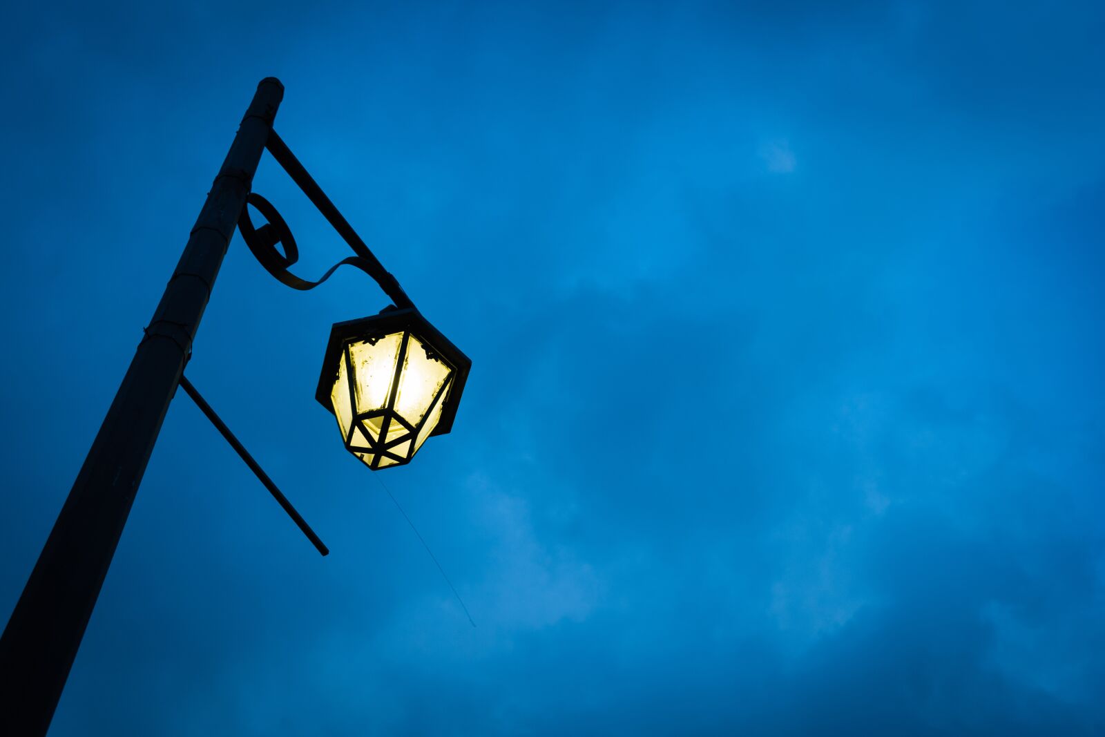 Nikon D5600 sample photo. Light, lamp, lighting photography