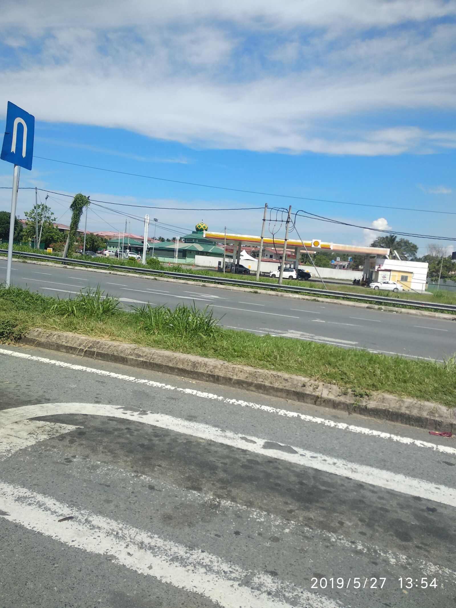 Xiaomi Mi A1 sample photo. Road, signs, sign photography