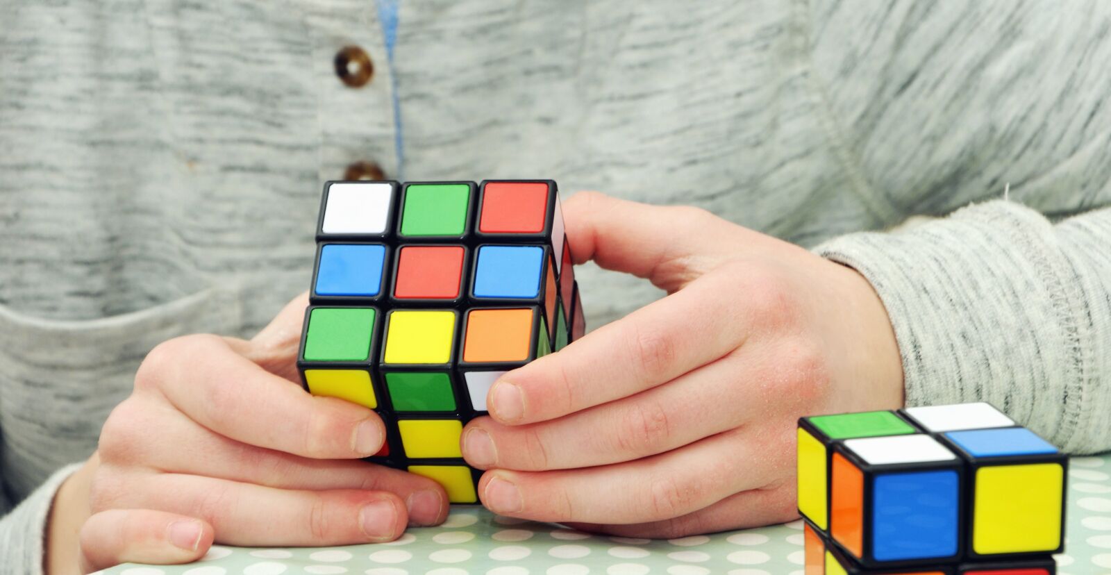 Nikon D5200 sample photo. Cube, game, logic, hand photography