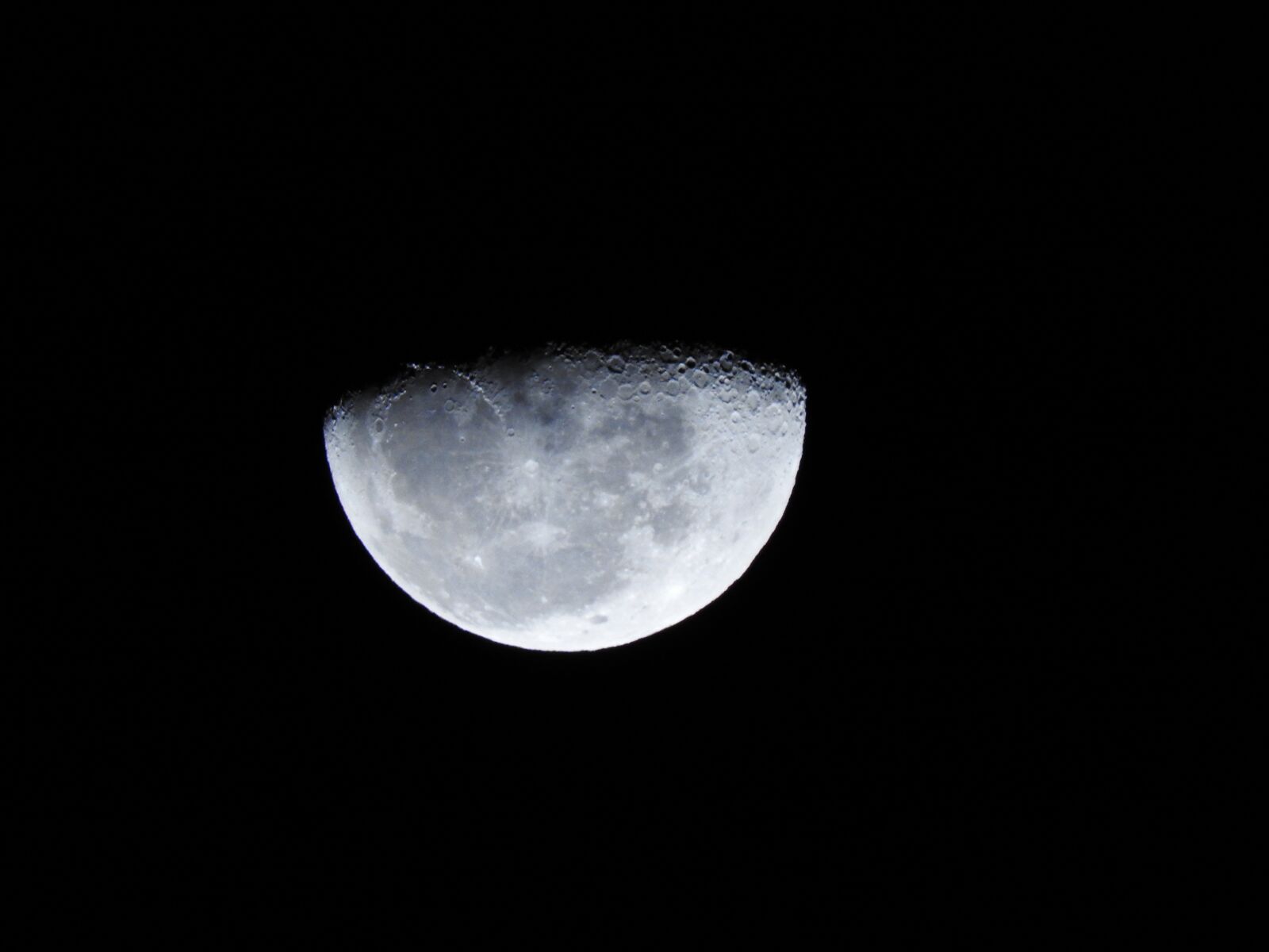Nikon Coolpix P610 sample photo. Moonlight, last quarter moon photography