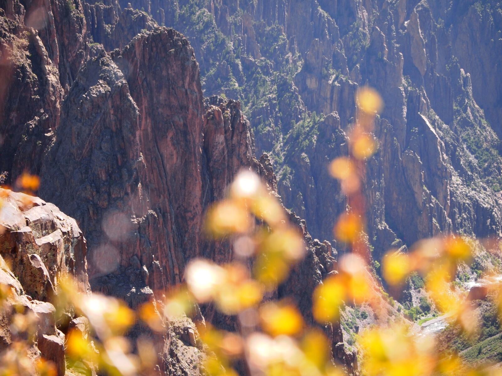 Olympus PEN E-PL2 sample photo. Cliffs, canyon, river photography