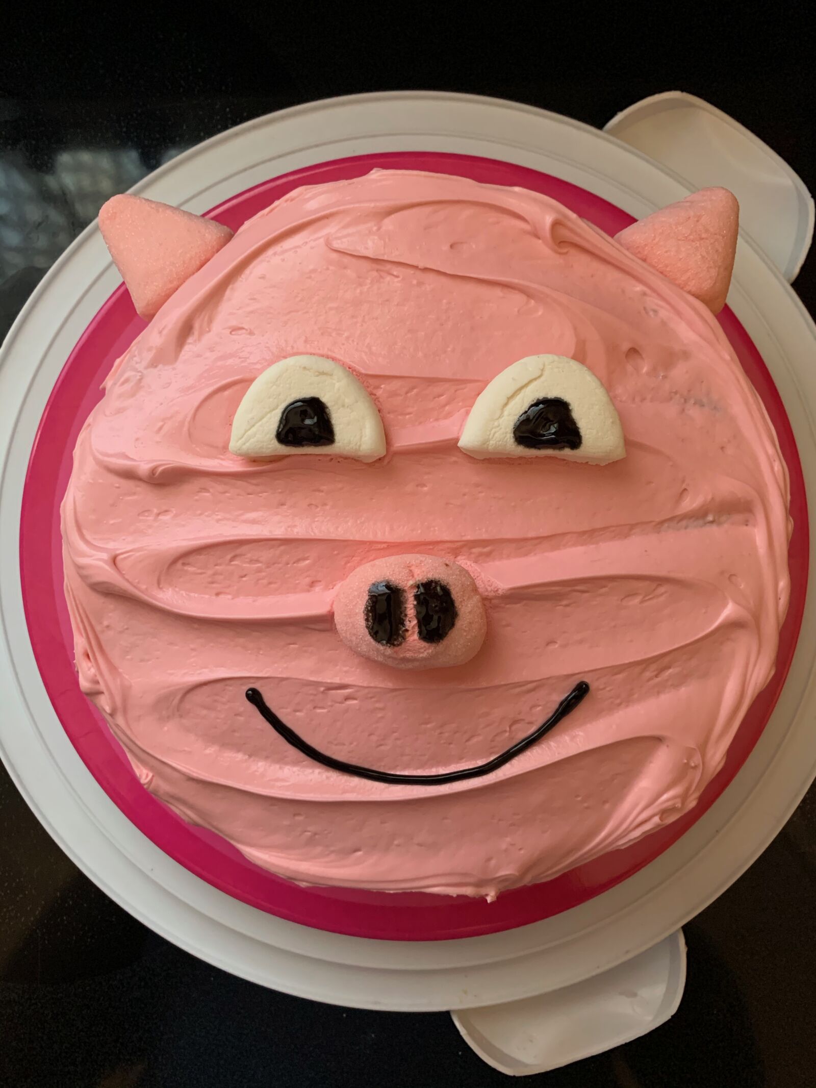 Apple iPhone XS sample photo. Pink, pig, cake photography