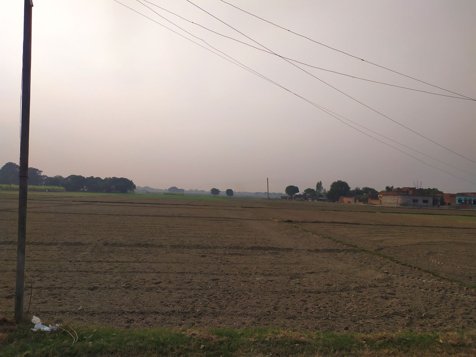 Xiaomi Redmi Note 7 sample photo. Village road, pathway, nature photography