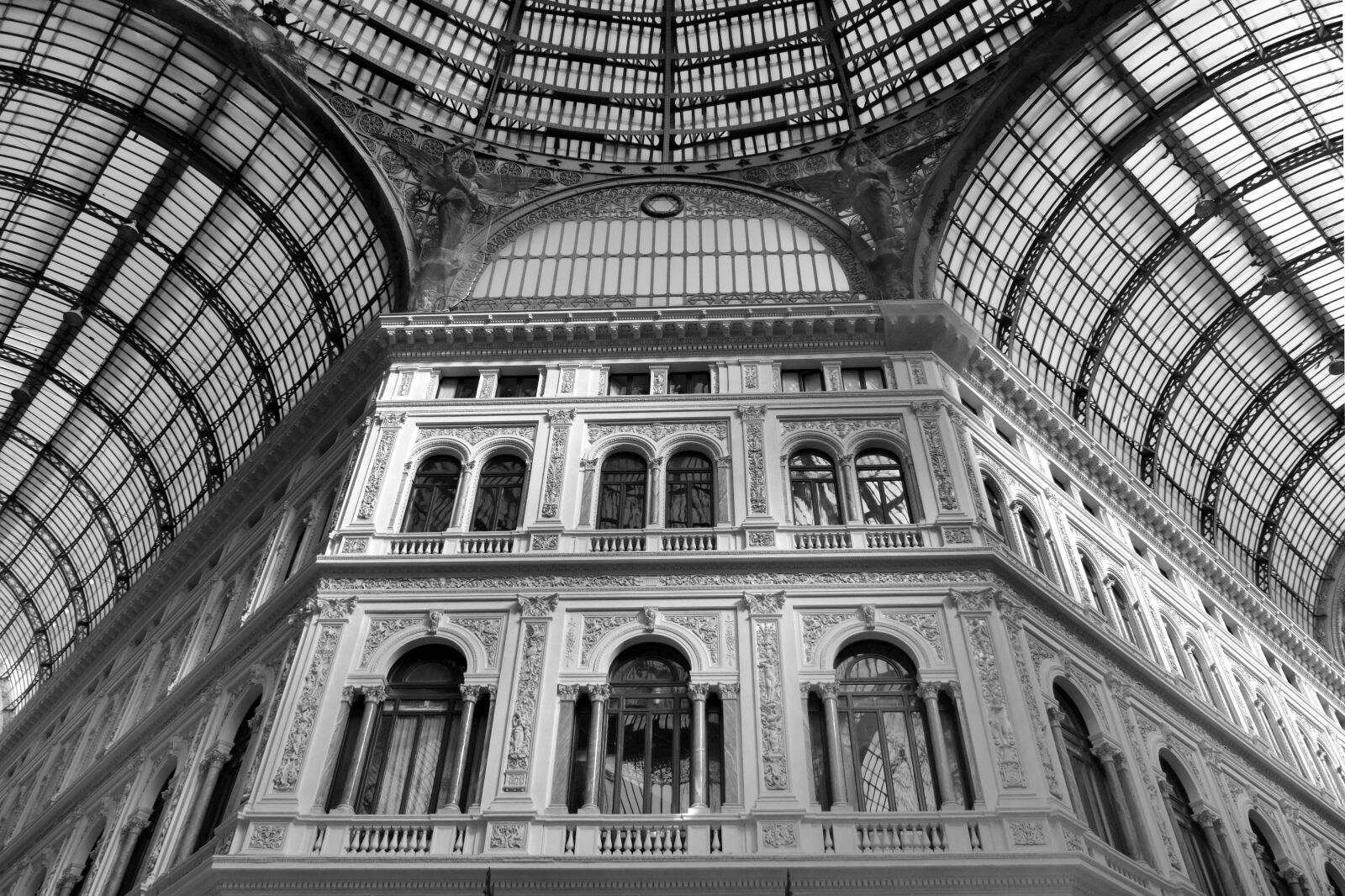 Nikon D5600 sample photo. Dome, glass, galleria umberto photography