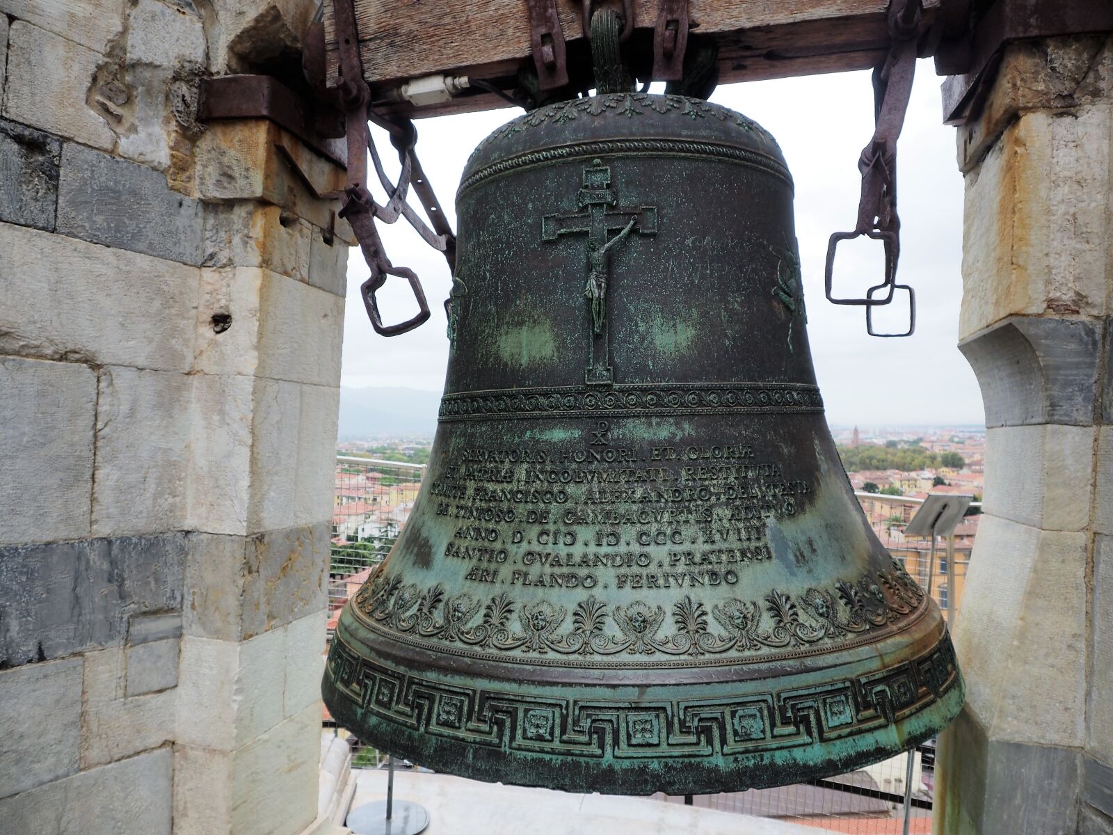 Olympus OM-D E-M1 + OLYMPUS M.12-50mm F3.5-6.3 sample photo. Bell, pisa, tower photography