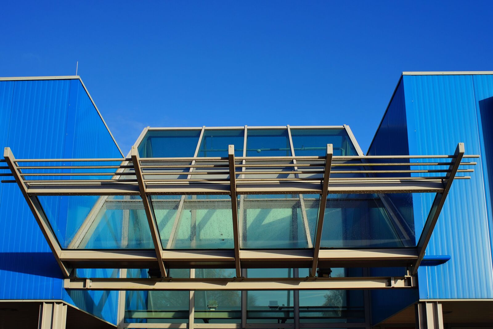 Sony a99 II sample photo. Building, architecture, facade photography