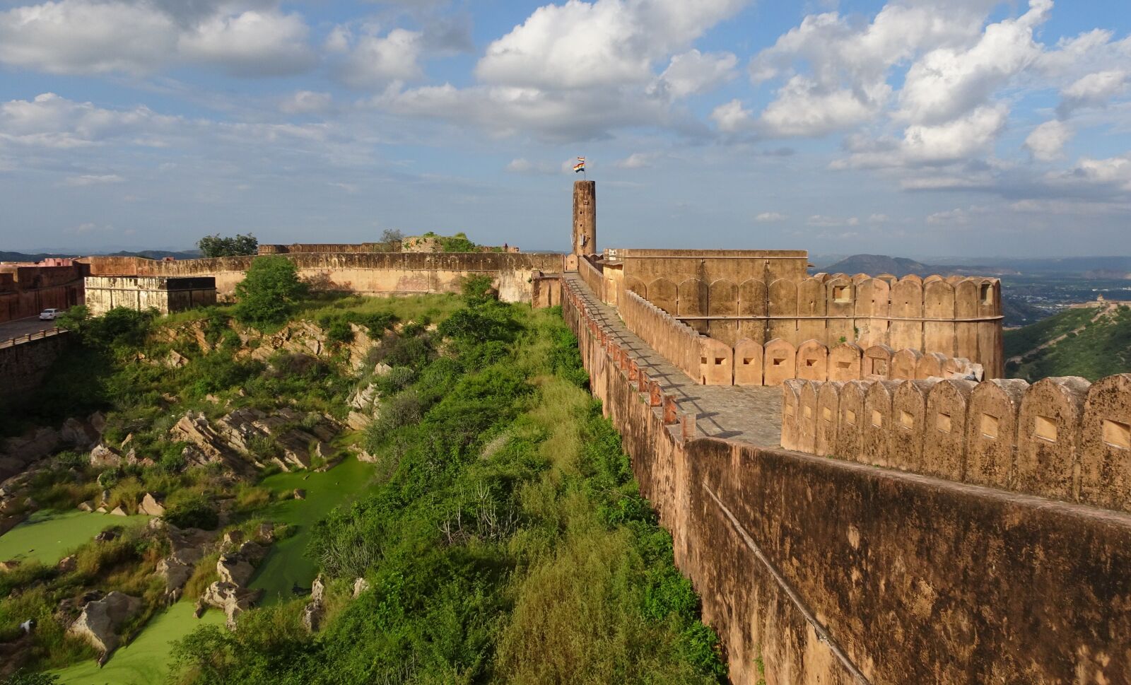 Sony Cyber-shot DSC-HX90V sample photo. Jaigarh fort, architecture, landmark photography