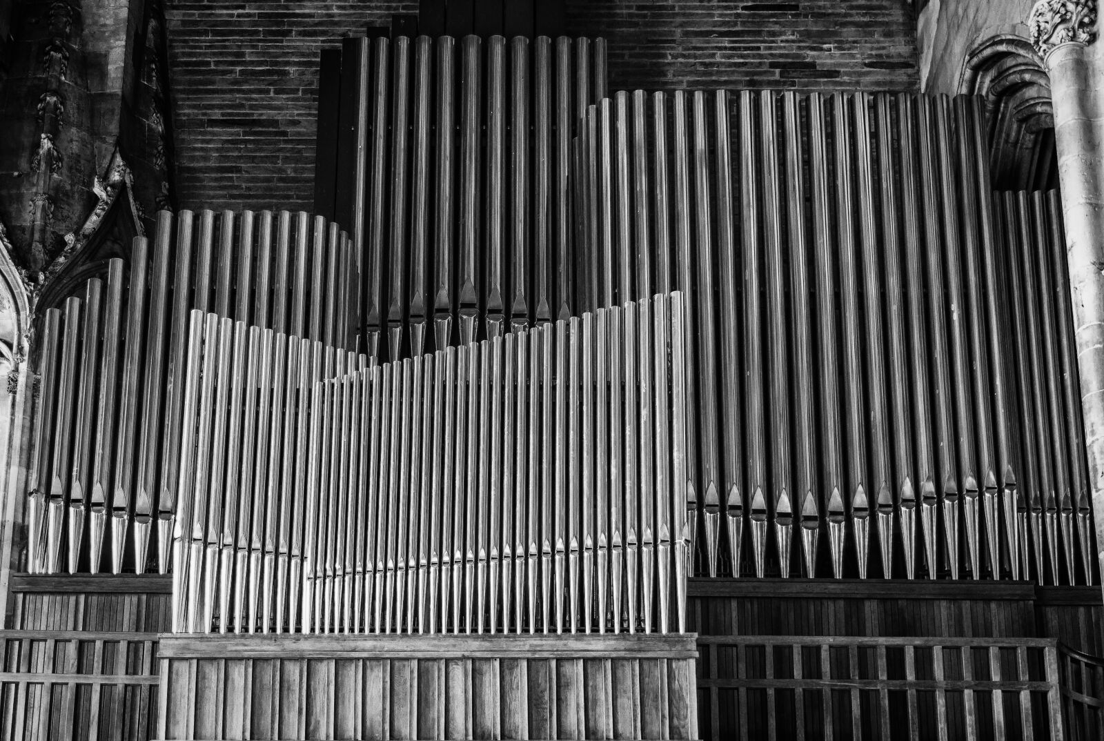 Nikon D3300 sample photo. Organ, church, whistle photography