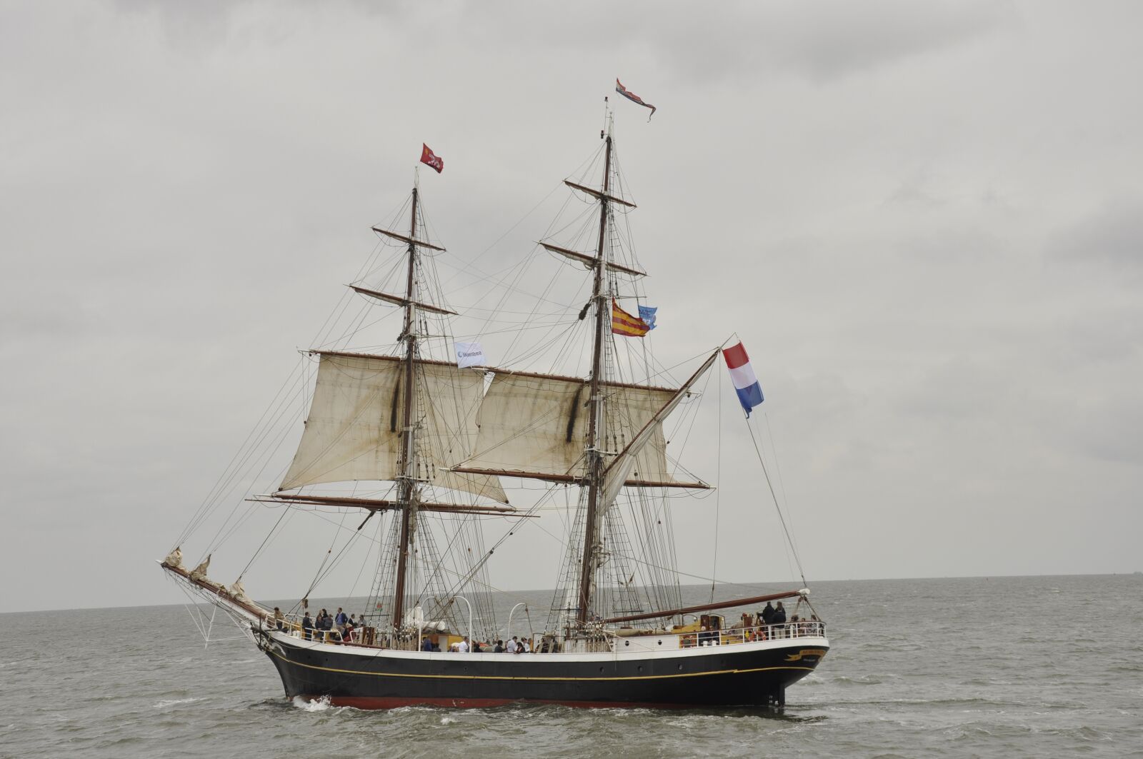 Nikon D90 sample photo. Watercraft, sail, ship photography