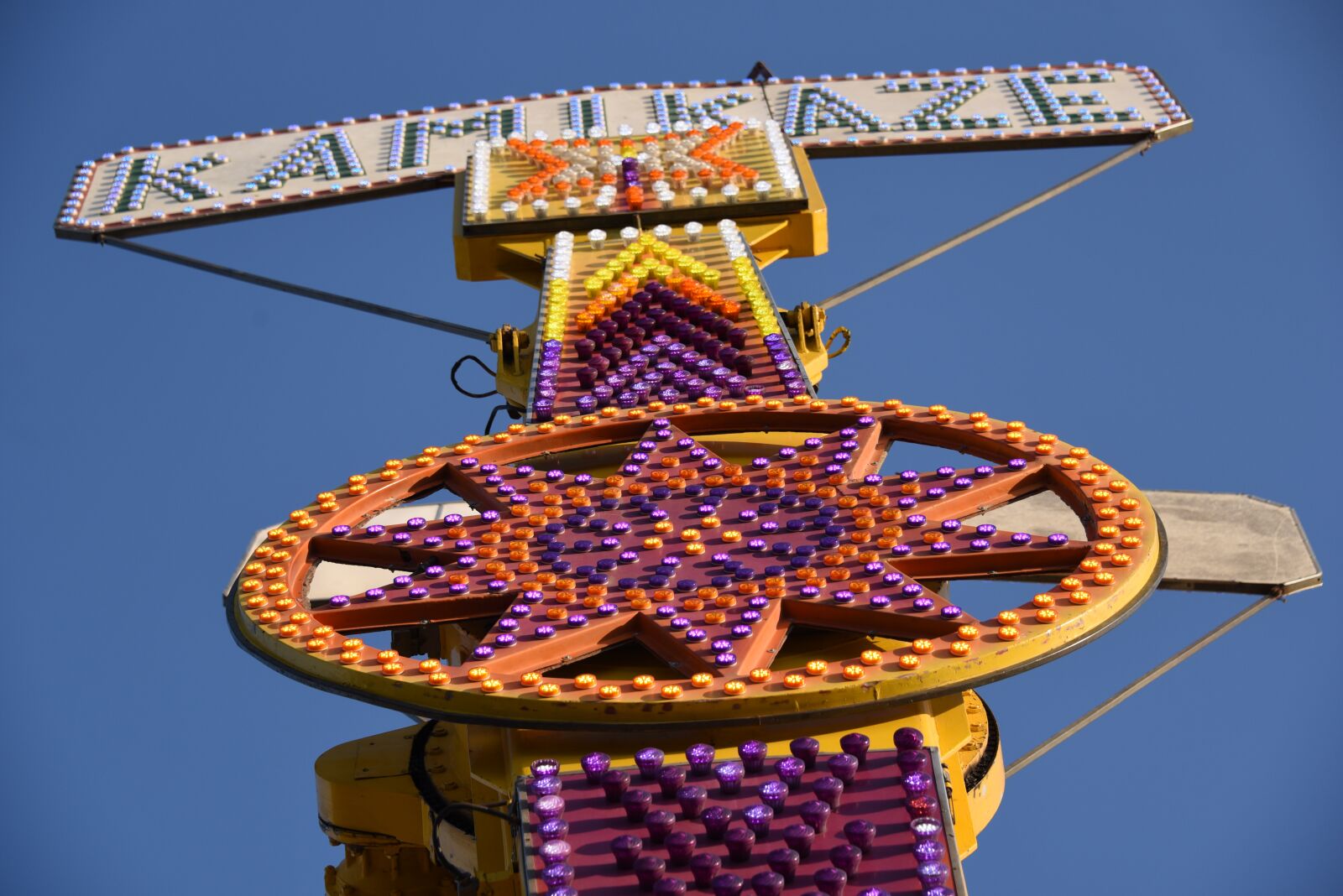 Nikon D750 sample photo. Kamikaze, carnival, ride photography
