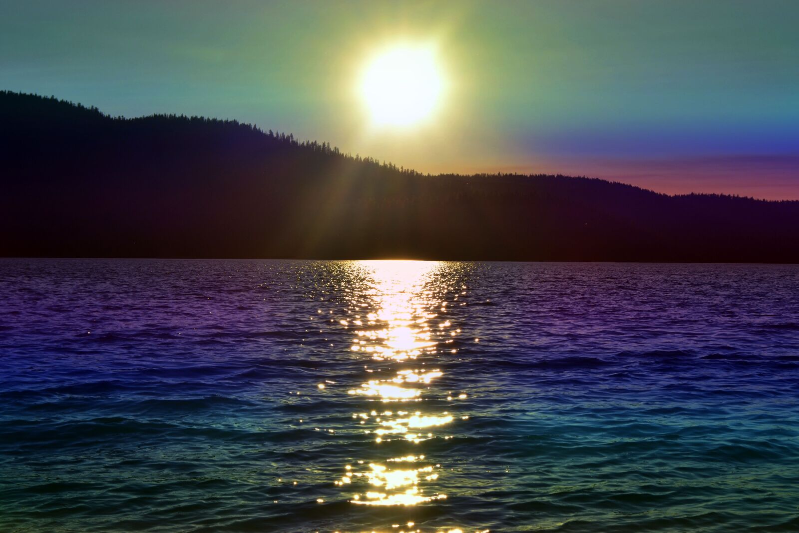 Nikon D3100 sample photo. Sunset, rainbow colored, sun photography