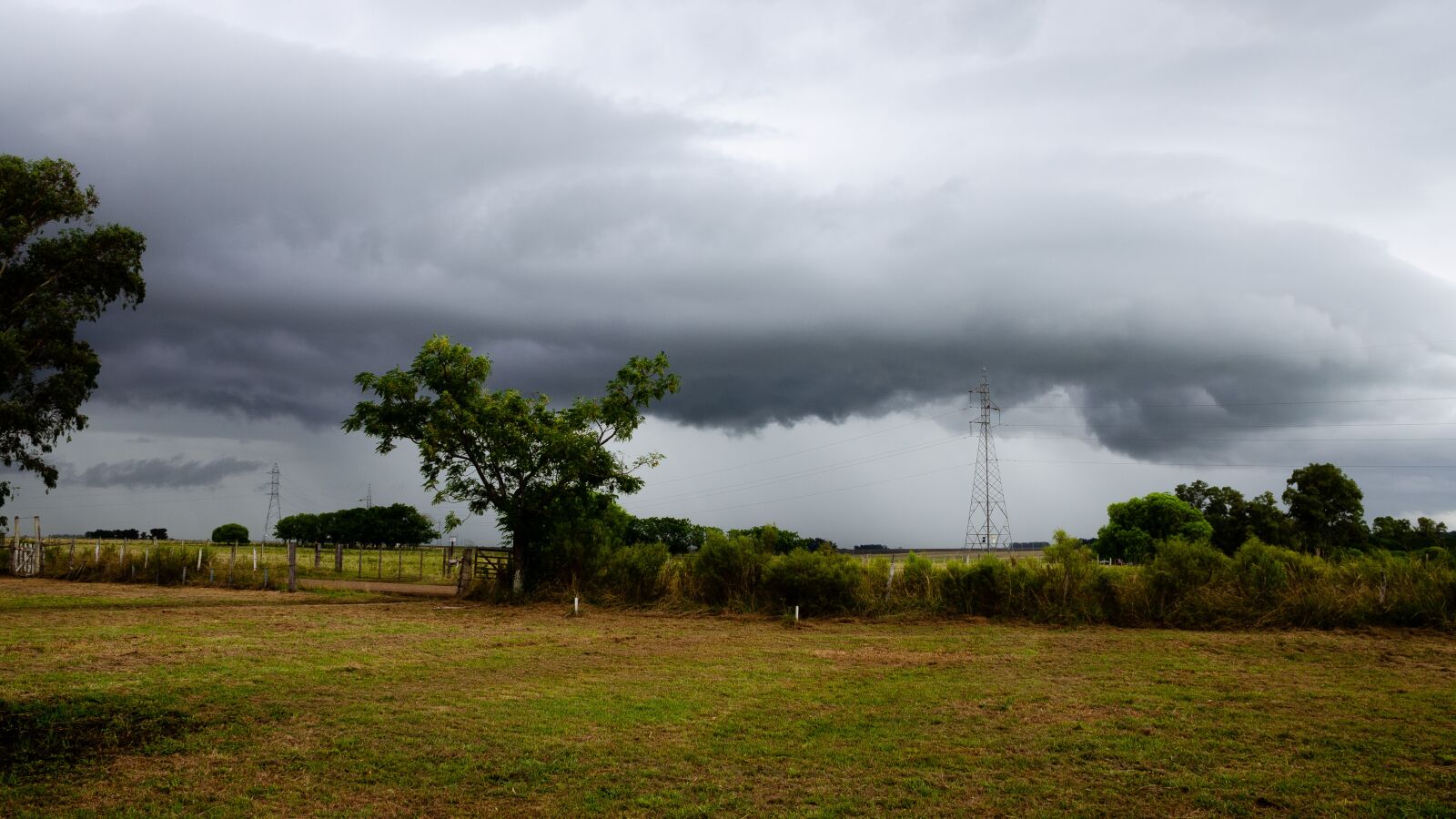 Nikon D7000 sample photo. Storm, tormenta, uruguay photography