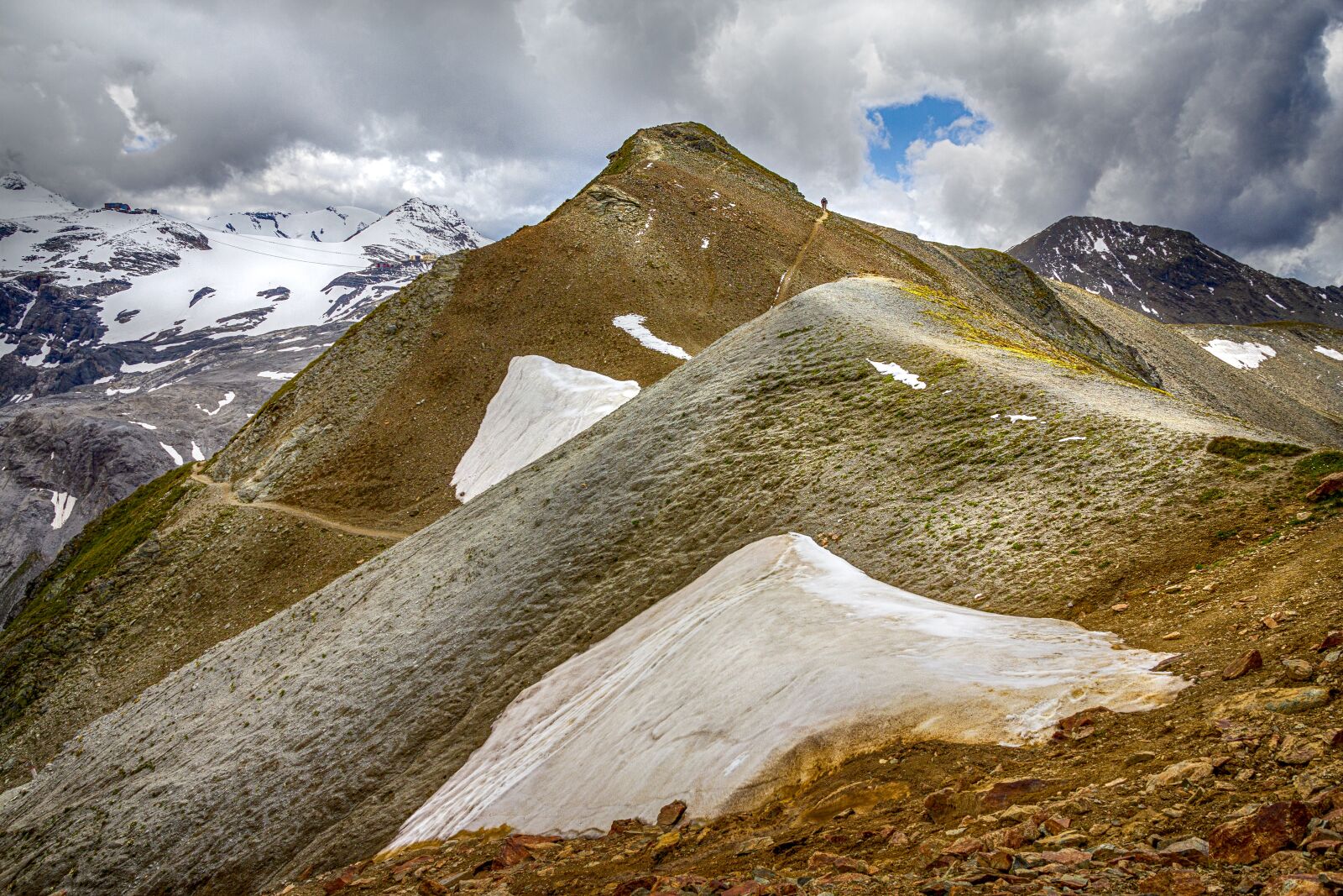 Canon EOS 550D (EOS Rebel T2i / EOS Kiss X4) sample photo. Stelvio yoke, mountains, alpine photography