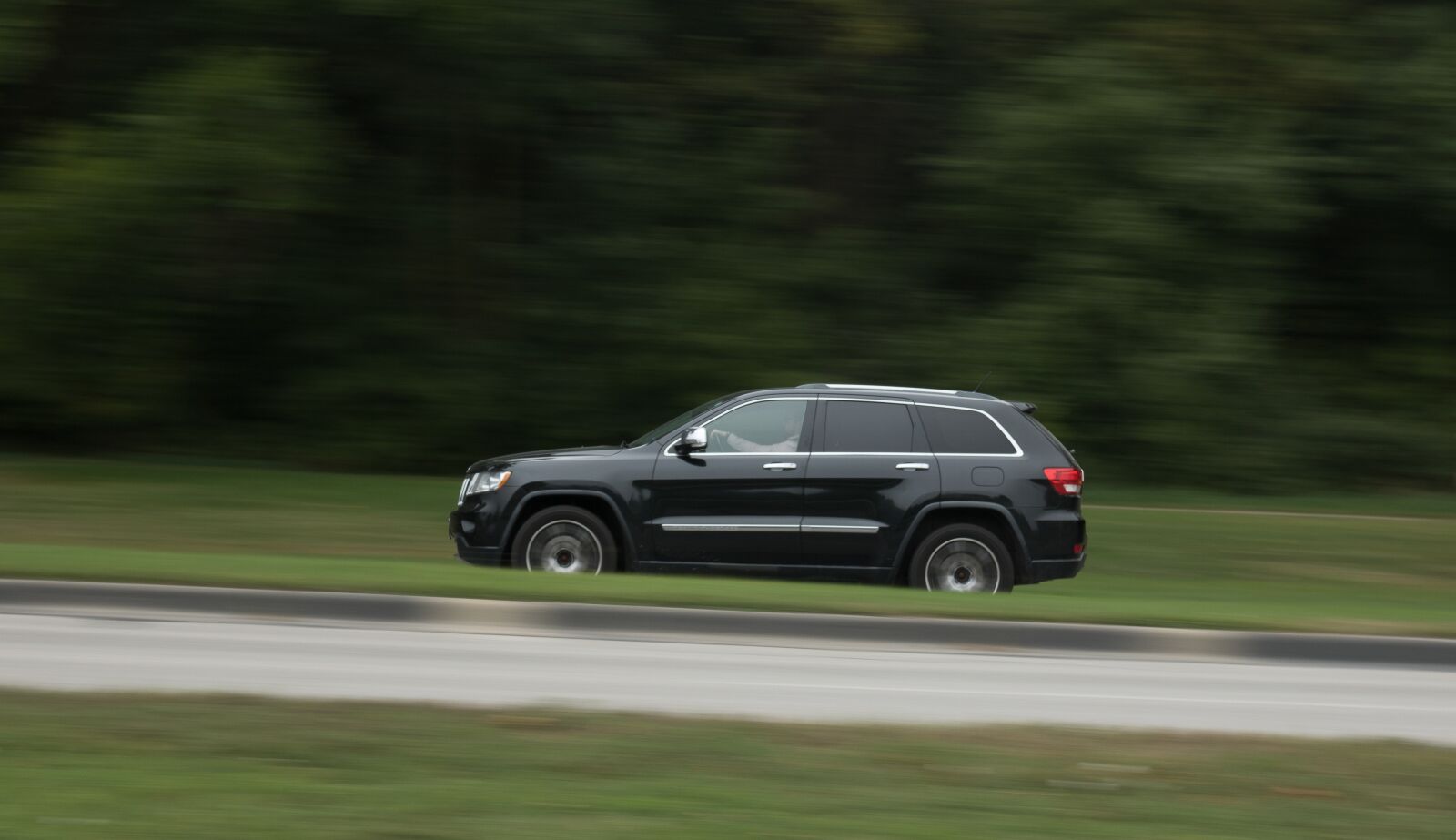 Canon EOS 750D (EOS Rebel T6i / EOS Kiss X8i) sample photo. Car, action, vehicle photography