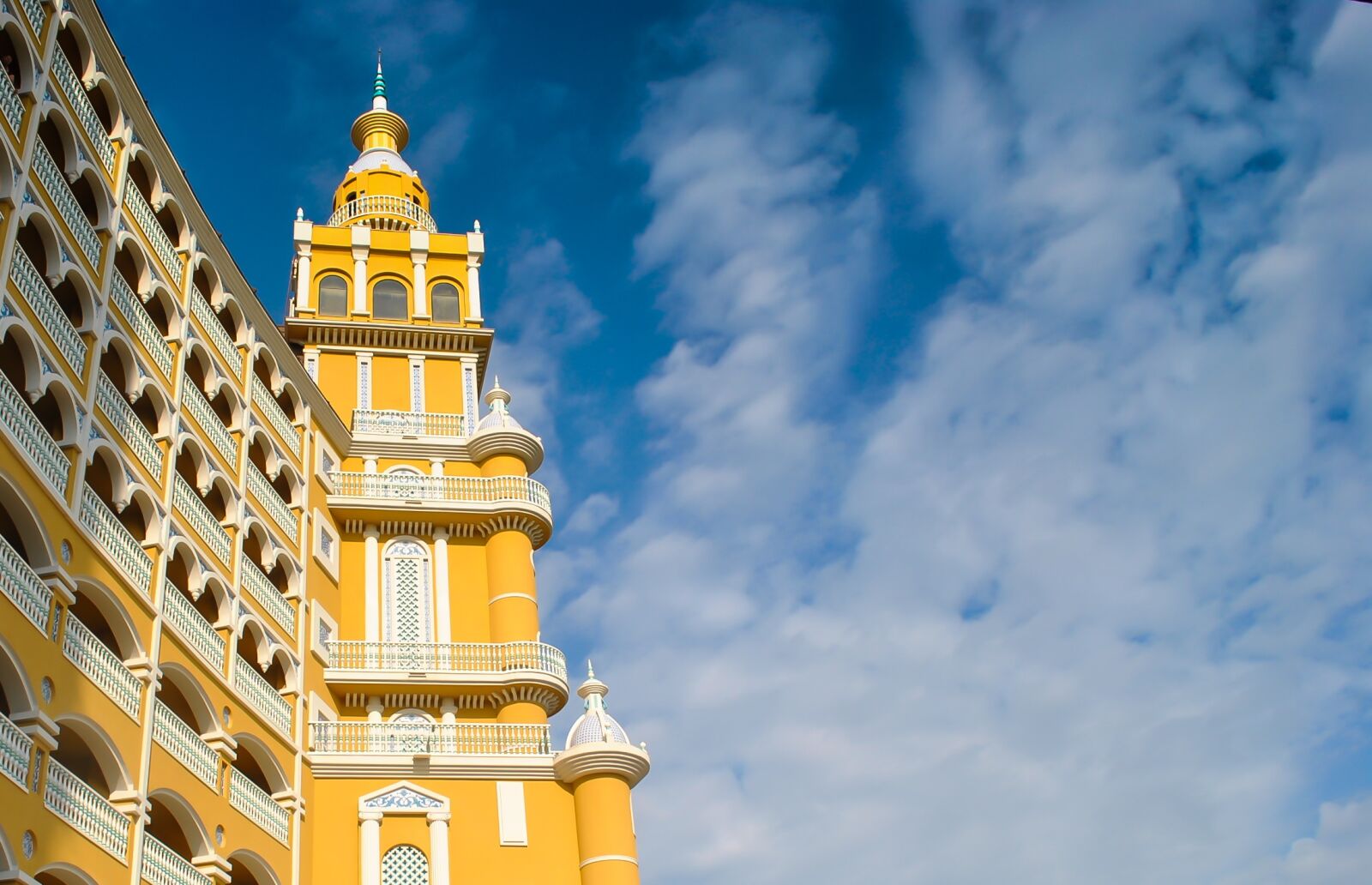 Nikon D3000 sample photo. Palace, sky, architecture photography