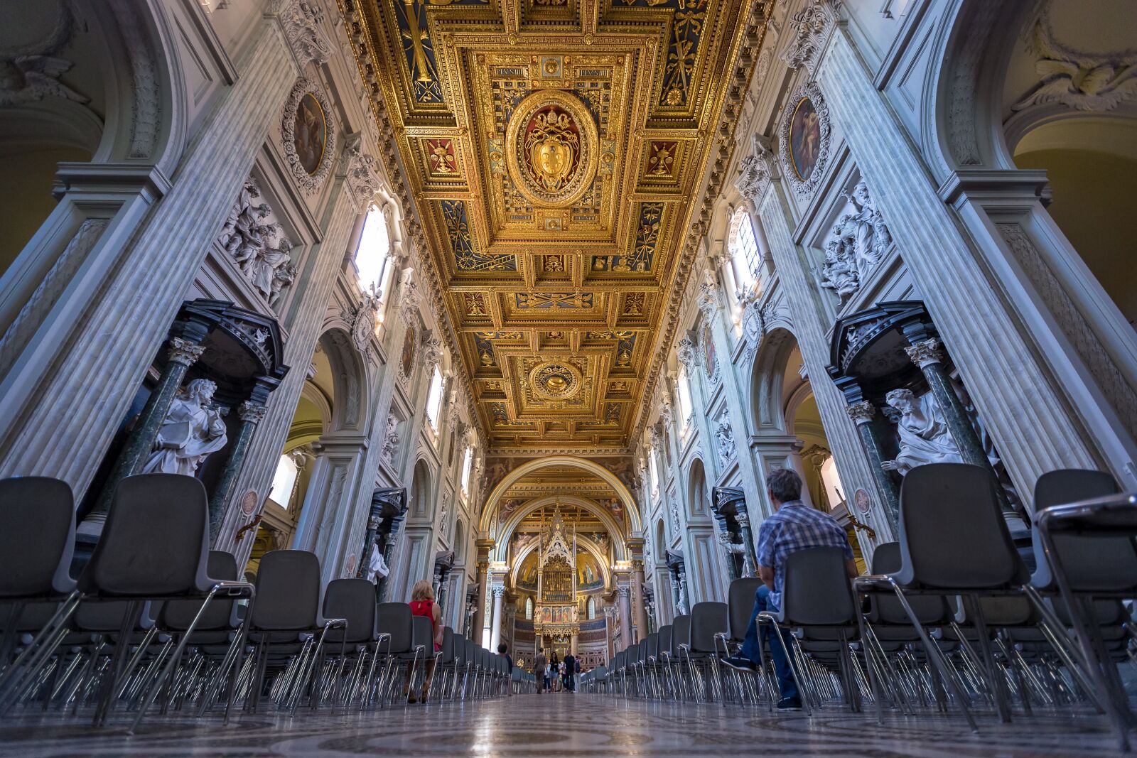 Canon EOS 6D + Canon EF 16-35mm F2.8L II USM sample photo. Rome, baptist church, church photography