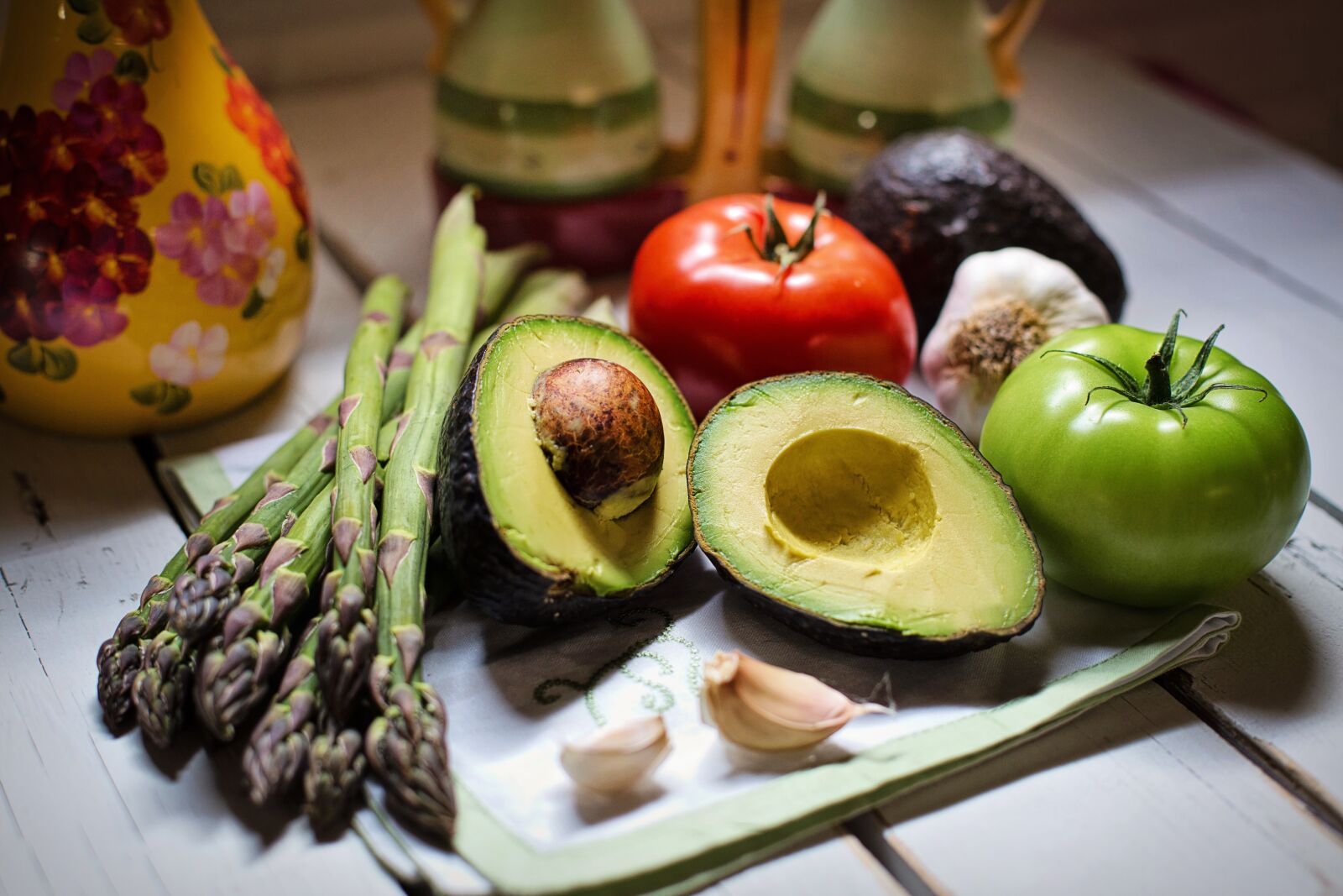 Canon EF 50mm F1.4 USM sample photo. Vegetables, avocado, vegan photography