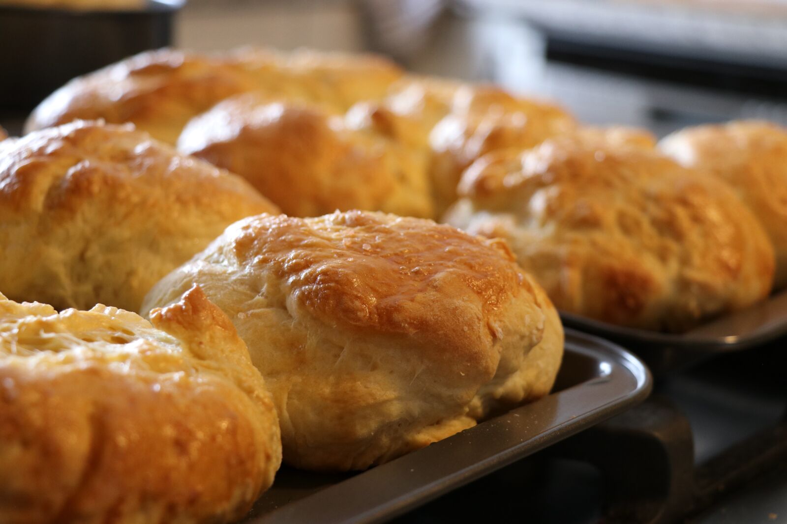 Canon EF-S 18-135mm F3.5-5.6 IS USM sample photo. Food, still life, bread photography