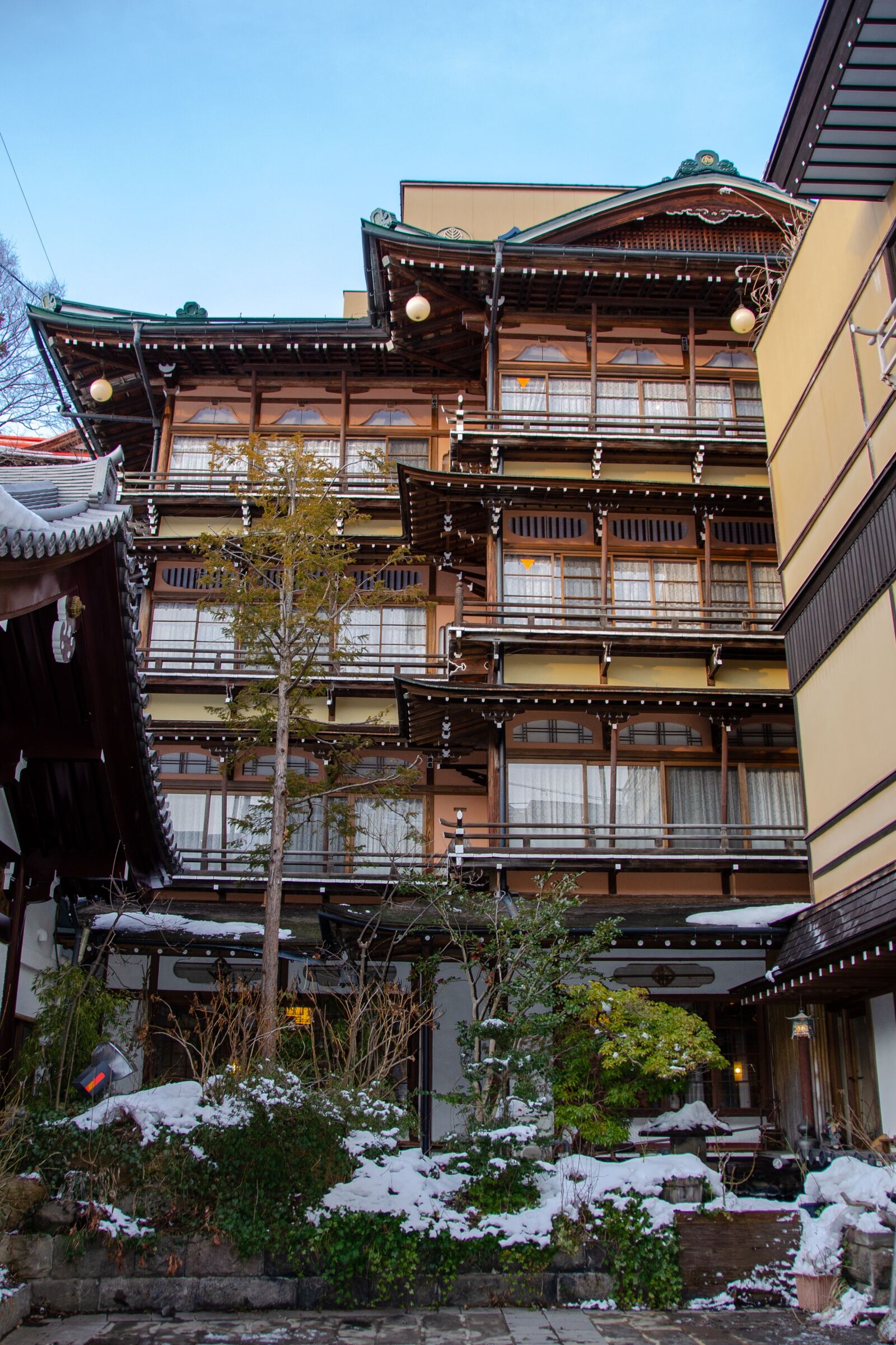 Nikon D5100 sample photo. Bath house, shibu onsen photography