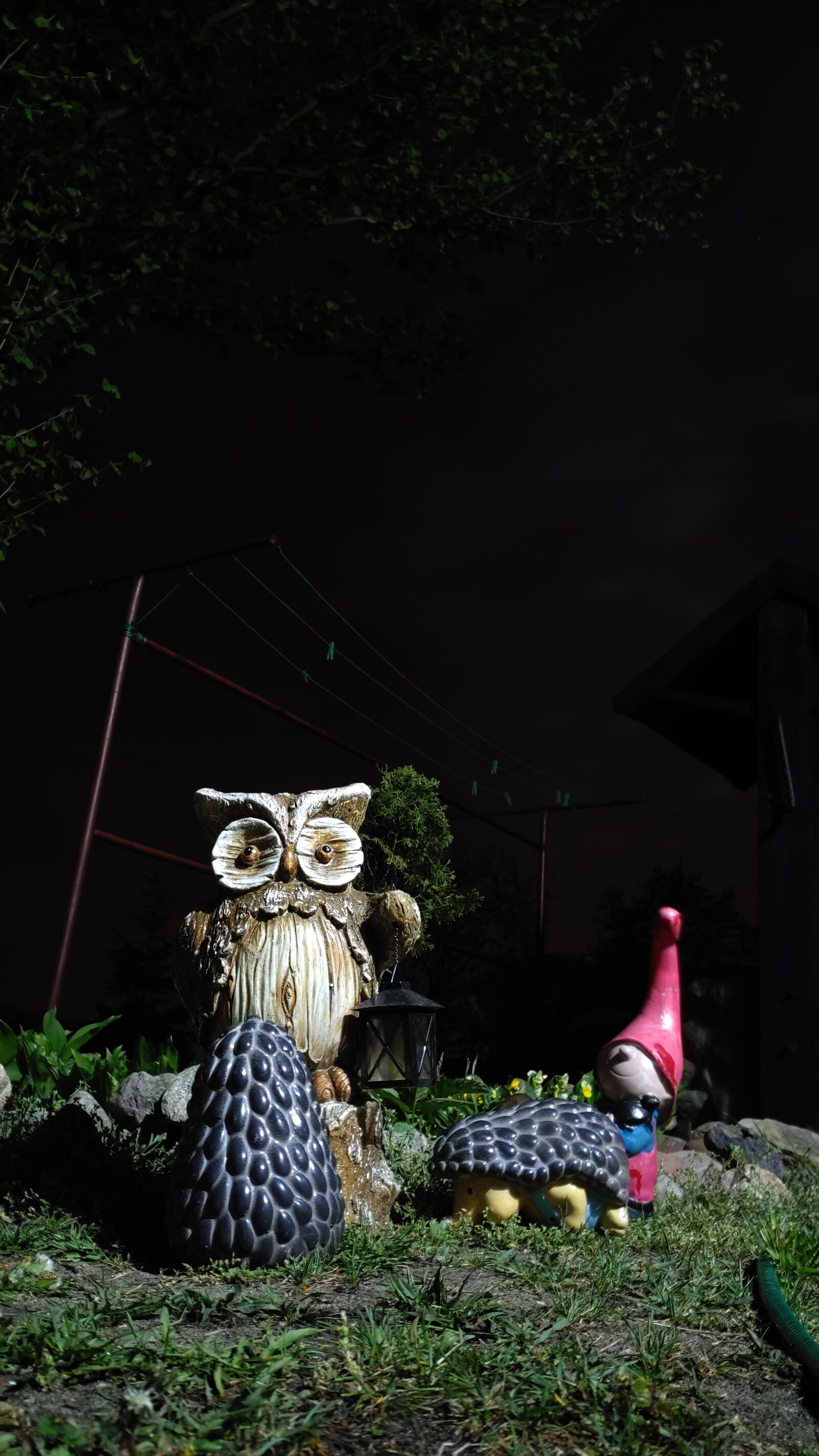 Xiaomi Mi 9T sample photo. Night, garden, figurines photography