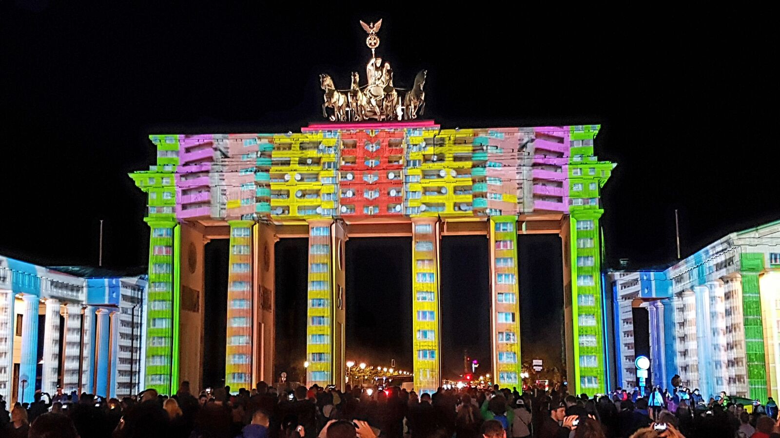 Samsung Galaxy S7 sample photo. Festival of lights, brandenburg photography