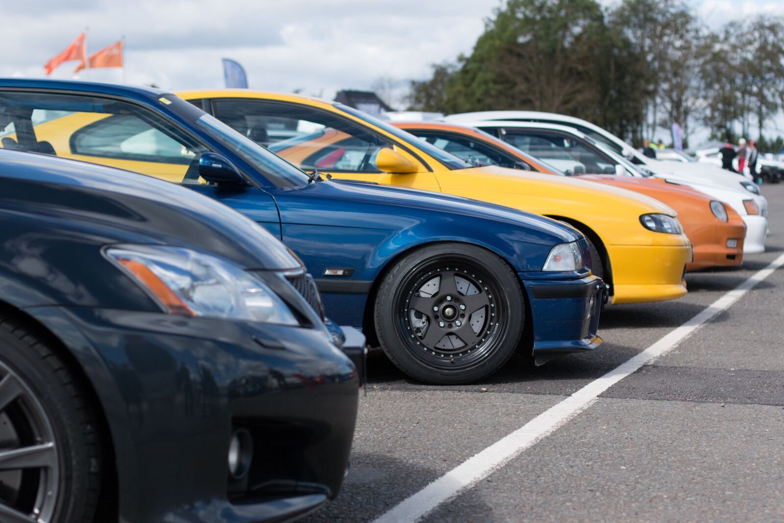 Canon EOS 70D + Canon EF 50mm F1.4 USM sample photo. Bmw 3 series, e36, cars photography