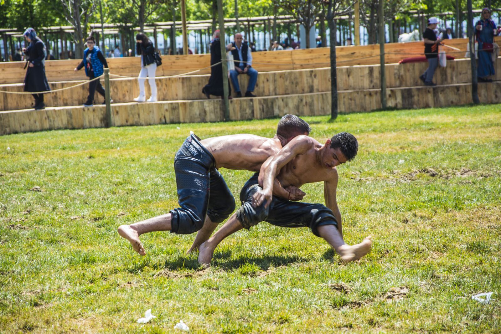 Nikon D5200 sample photo. Wrestling, date, historical photography