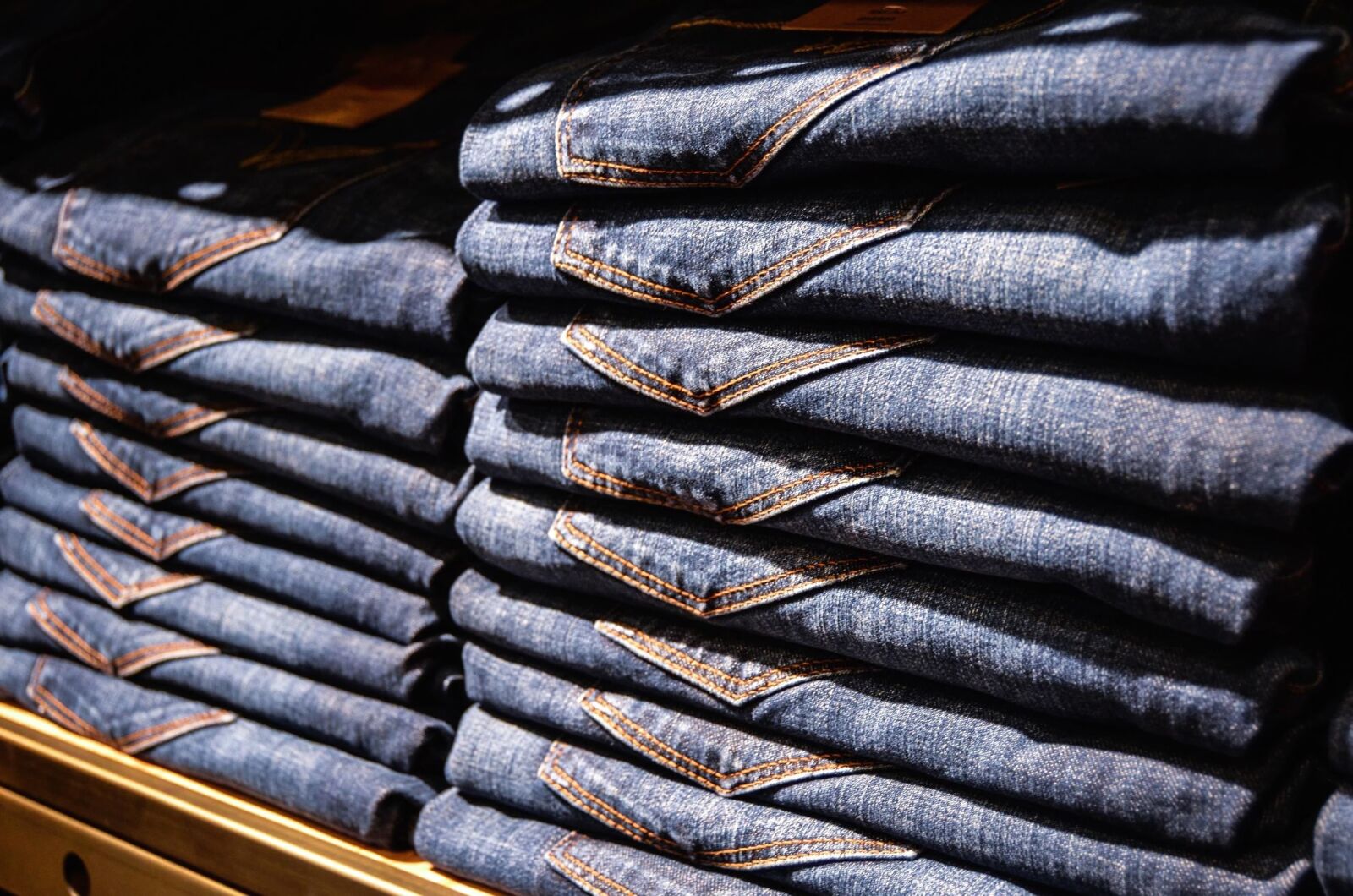 Nikon D5100 sample photo. Textile, blue, shelf, shop photography