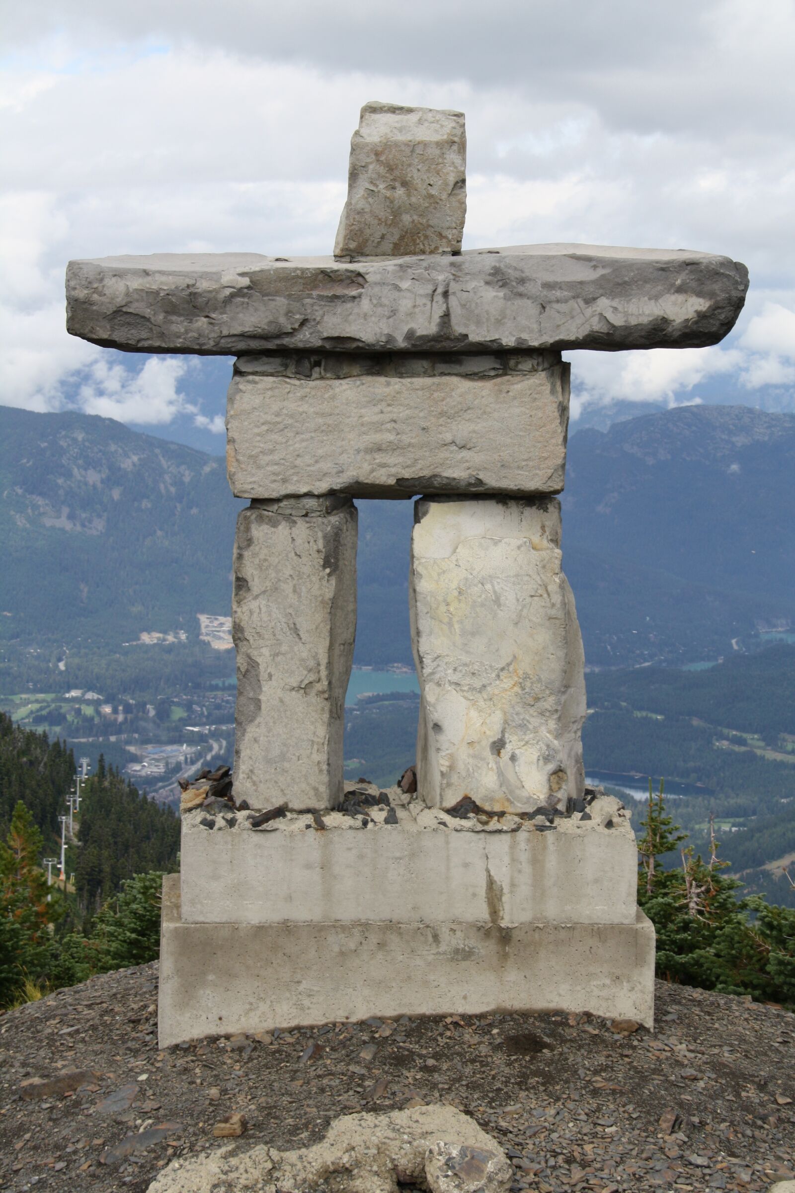 Canon EOS 1000D (EOS Digital Rebel XS / EOS Kiss F) sample photo. Stones, nature, canada photography