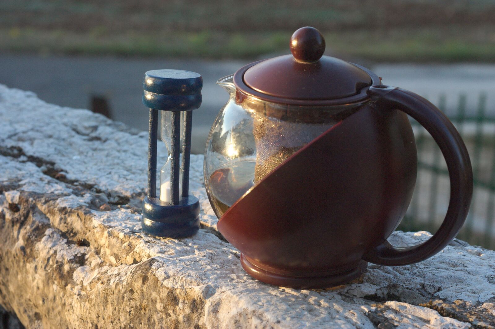 Canon EOS 450D (EOS Rebel XSi / EOS Kiss X2) sample photo. Pause, tea, timer photography