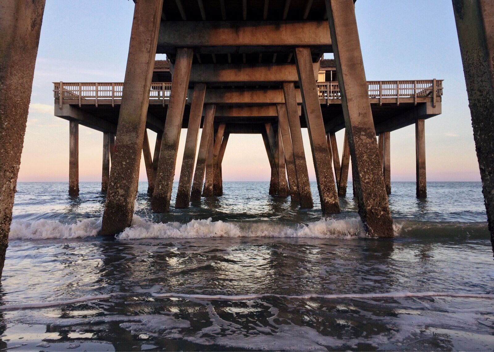 iPhone 5s back camera 4.15mm f/2.2 sample photo. Pier beach, ocean, water photography