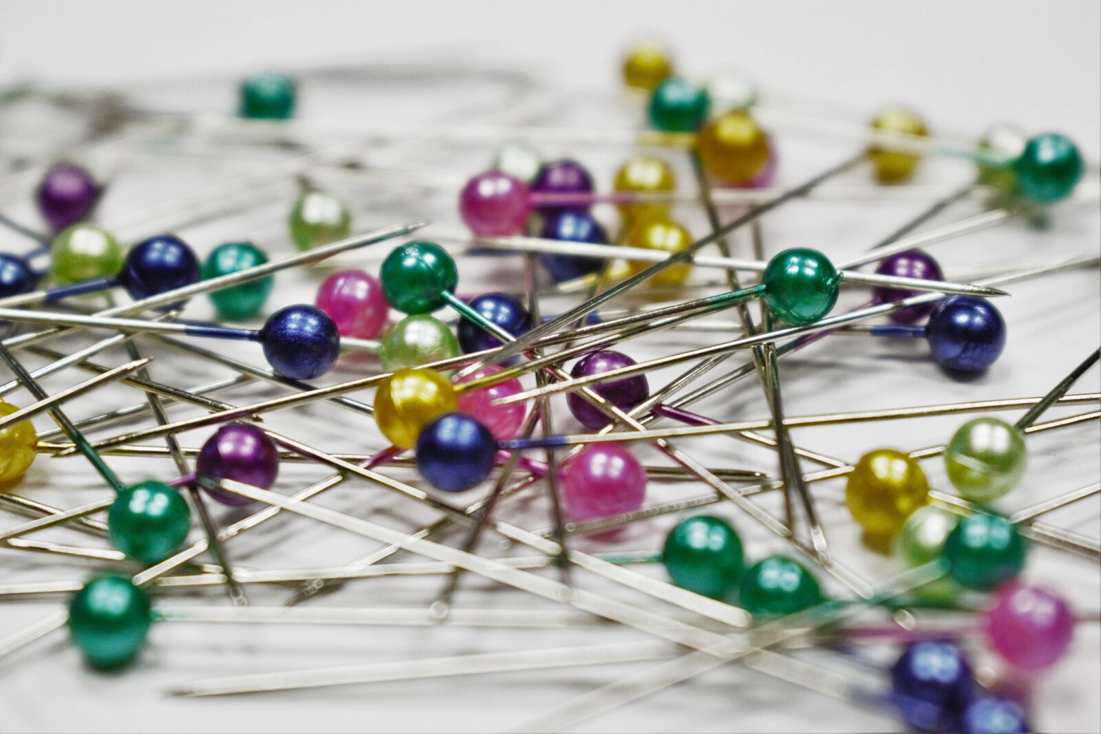 Nikon D5300 sample photo. Pins, colored pins, scattered photography