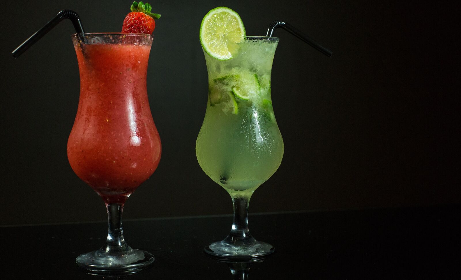Canon EF 50mm F1.4 USM sample photo. Brazil, cocktails, lemon photography