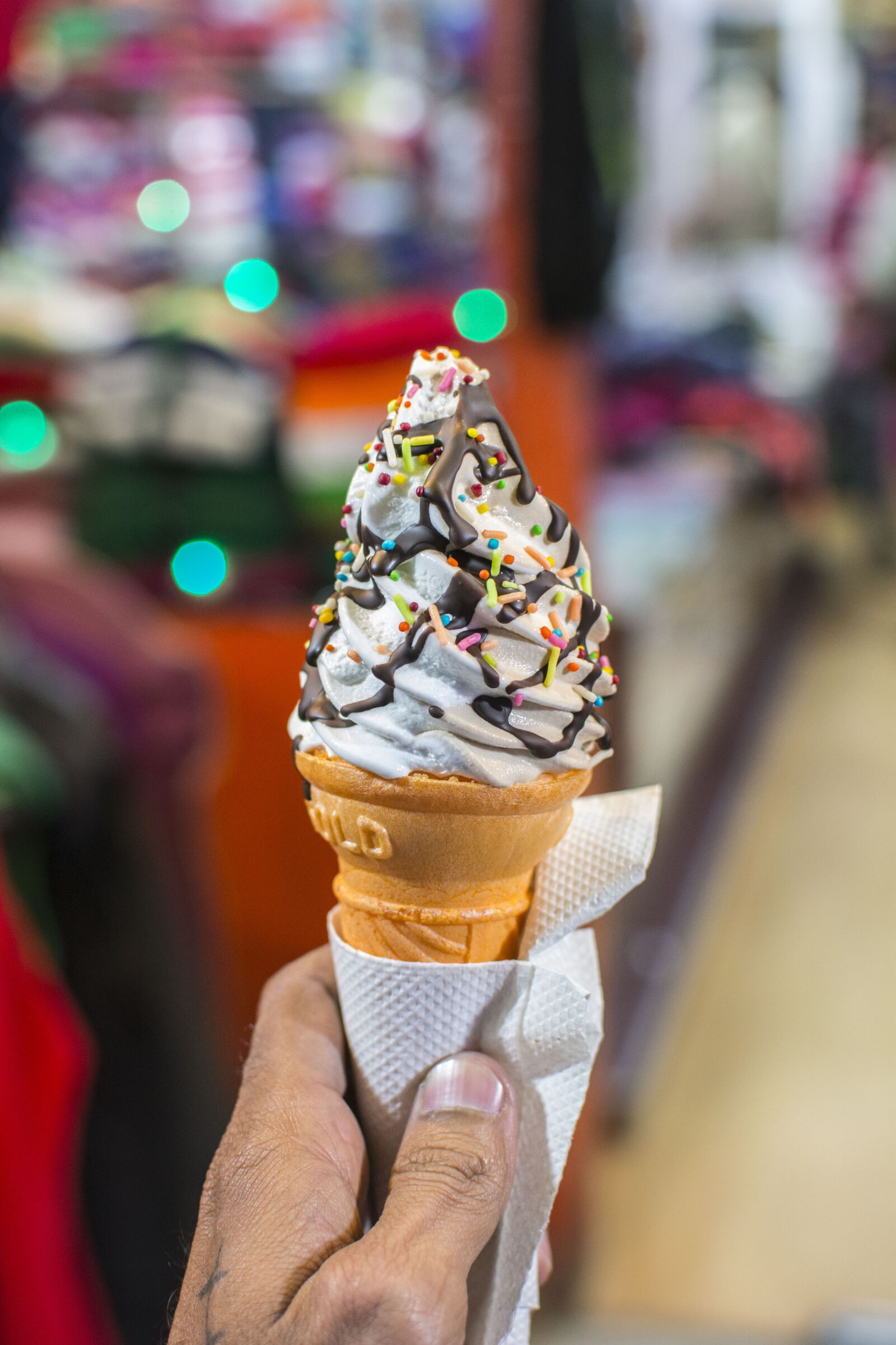 Nikon D5200 sample photo. Dessert, ice cream, lights photography